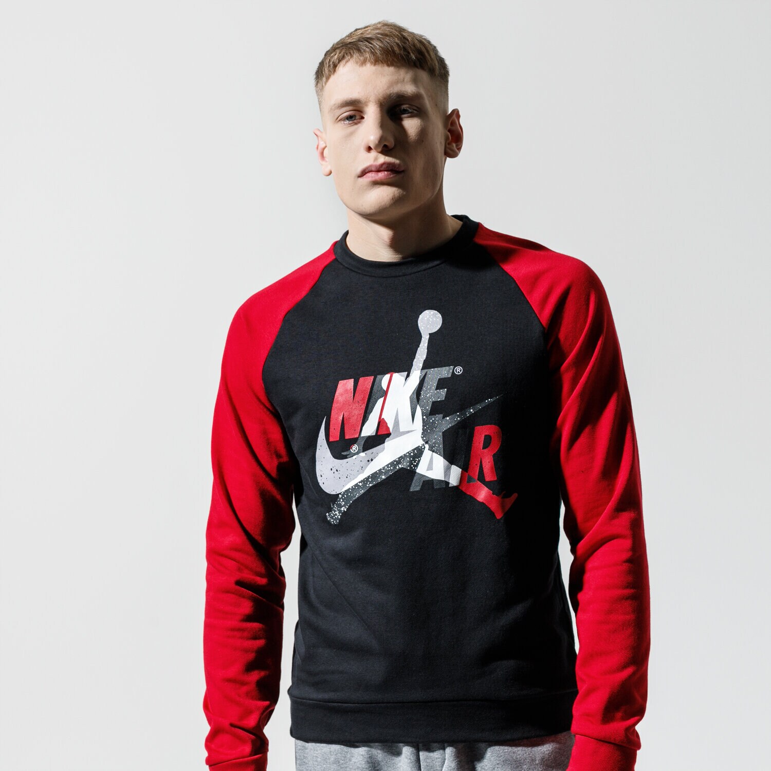 Herren JORDAN SWEATSHIRT M J JUMPMAN CLSCS FLC CREW CK2848-010 Schwarz