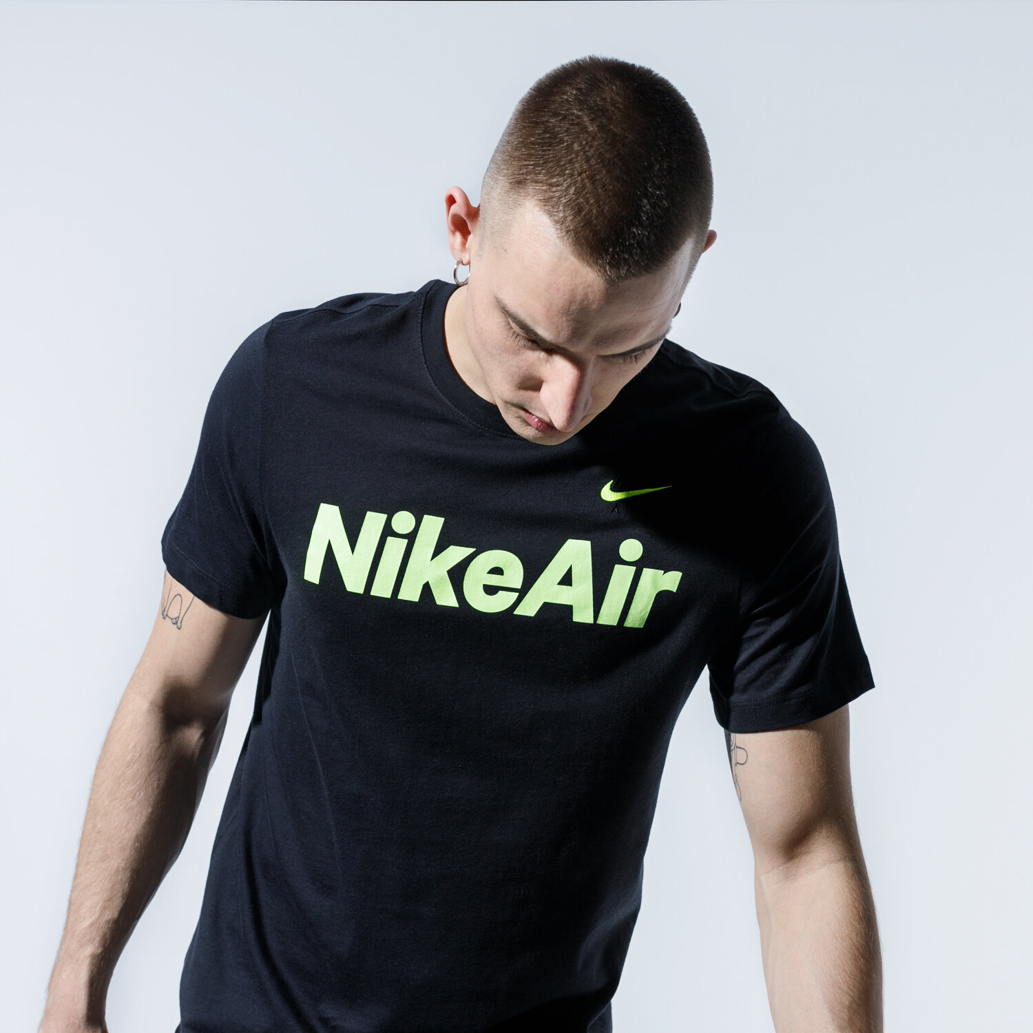 Herren T-Shirt NIKE T-SHIRT AIR CK2232-011 Schwarz