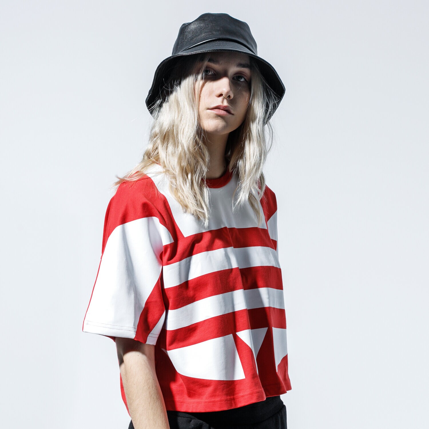Damen T-Shirt ADIDAS T-SHIRT LRG LOGO TEE FM2565 Rot