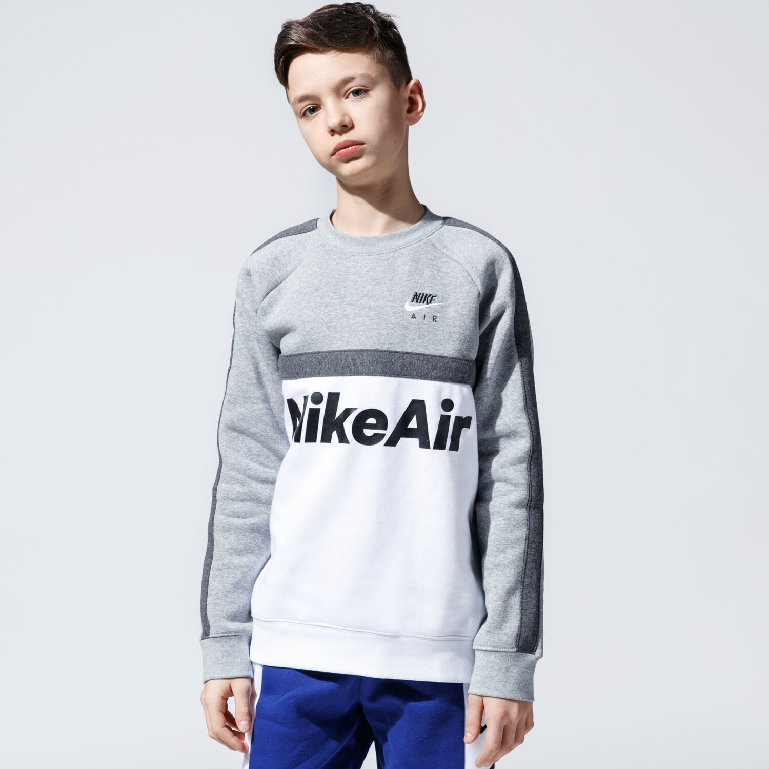 Kinder NIKE SWEATSHIRT AIR CJ7850-063 Grau