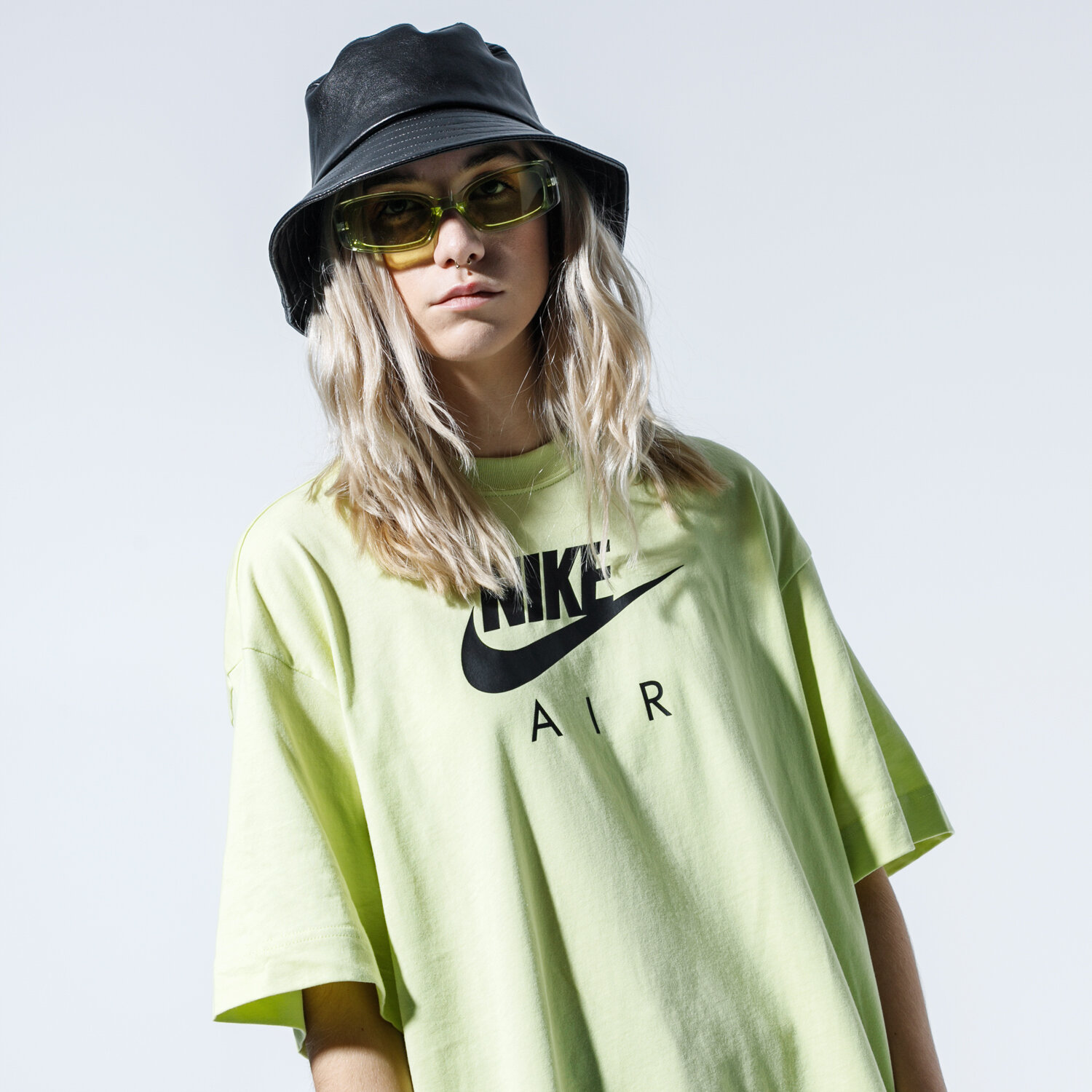 Damen T-Shirt NIKE T-SHIRT W NSW AIR TOP SS BF CJ3105-367 Grün