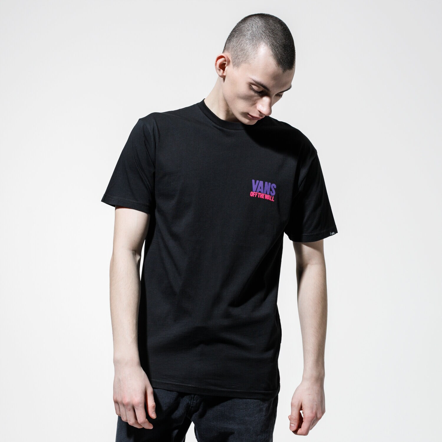 Herren T-Shirt VANS T-SHIRT MN EYES OPEN SS BLACK VN0A49Q5BLK1 Schwarz