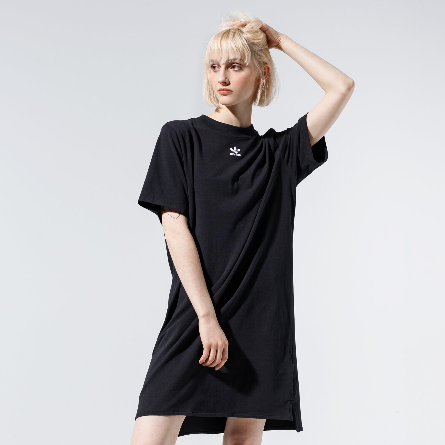 Damen Kleid ADIDAS KLEID TRF TRAININGSANZUGS FM3276 Schwarz