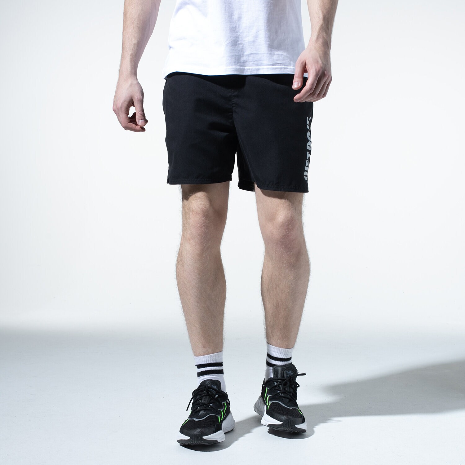 Herren Shorts NIKE SHORTS JDI LAP NESSA461010 Schwarz