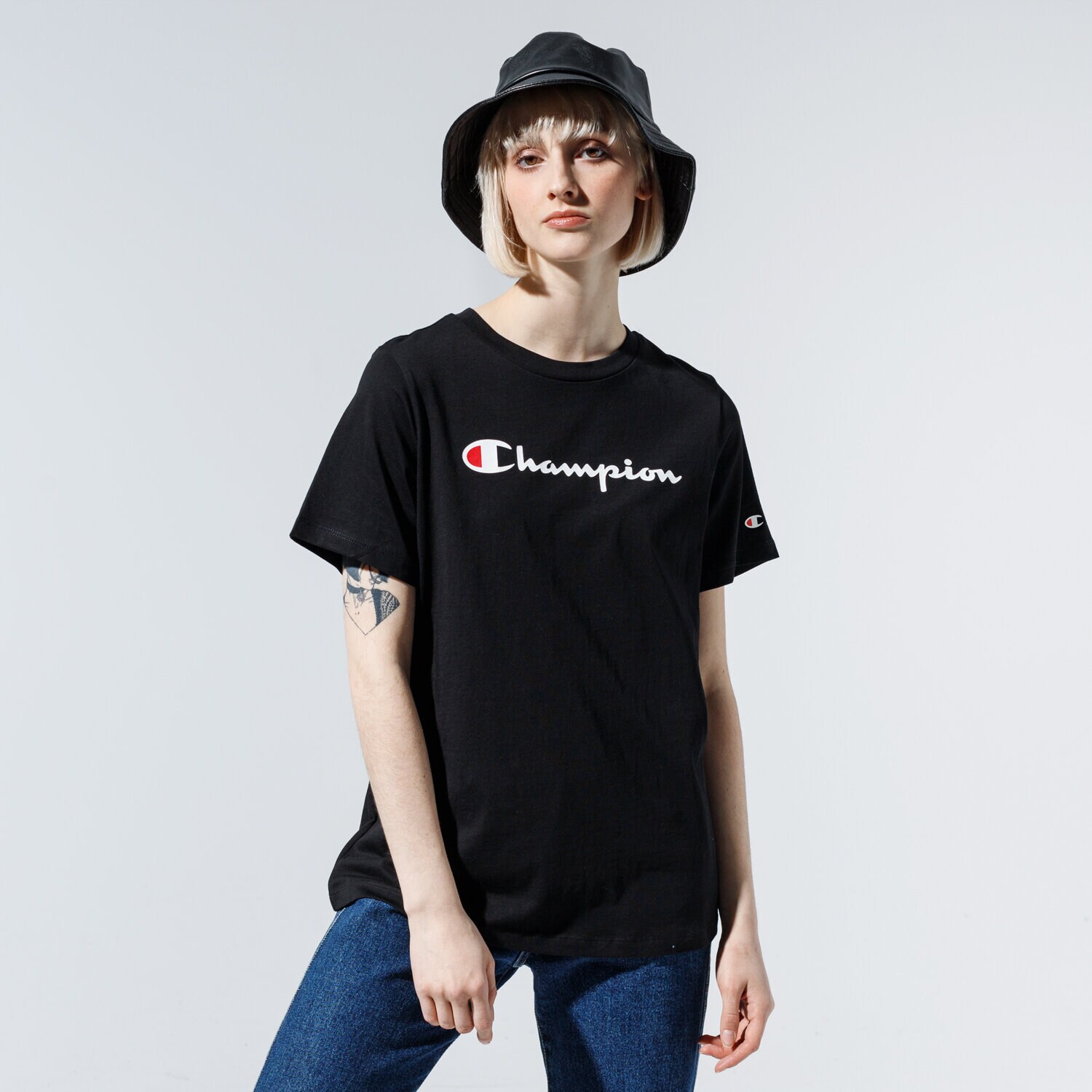 Damen T-Shirt CHAMPION T-SHIRT LADY LOGO TEE 113864KK001 Schwarz