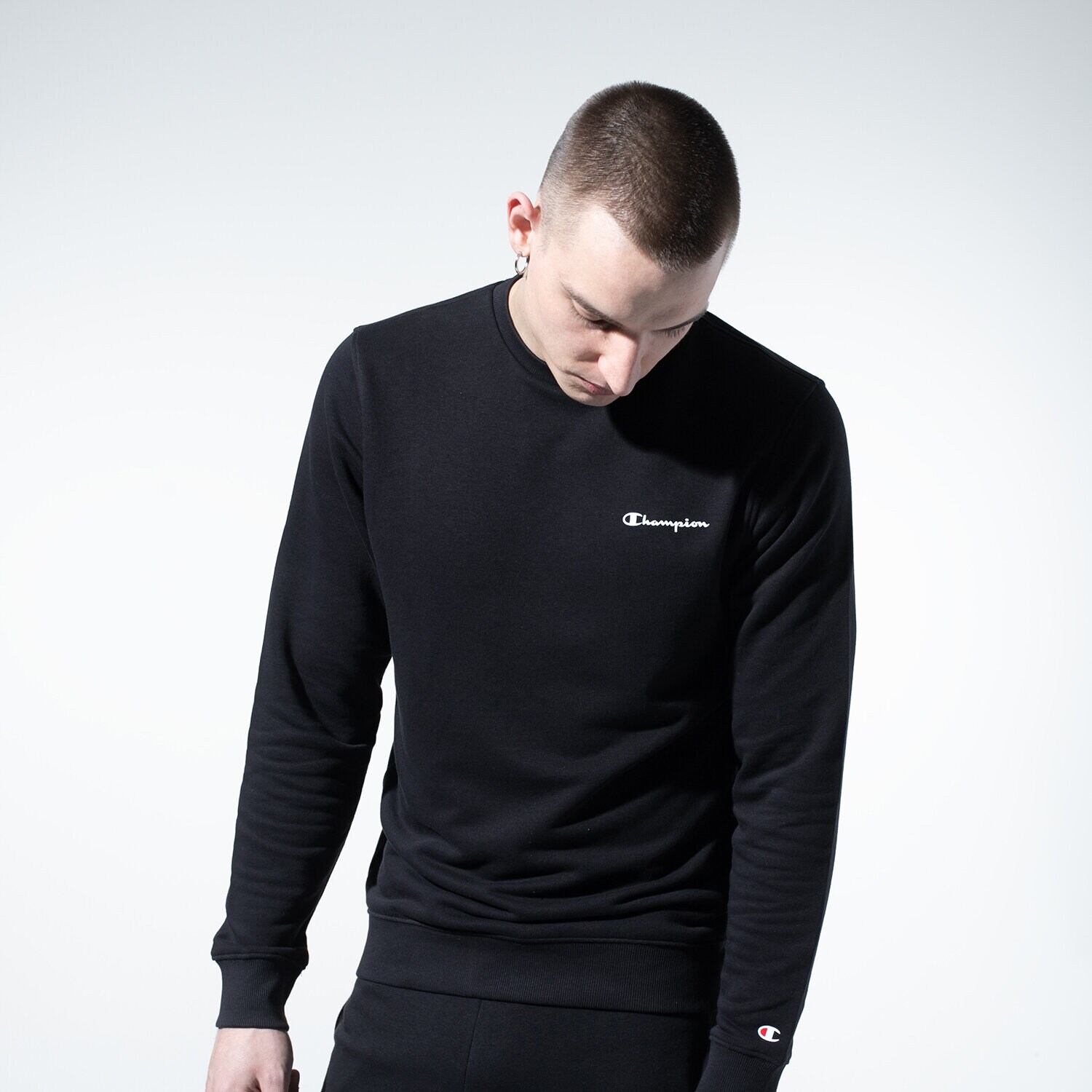 Herren CHAMPION SWEATSHIRT BASIC CREWNECK 215493KK001 Schwarz