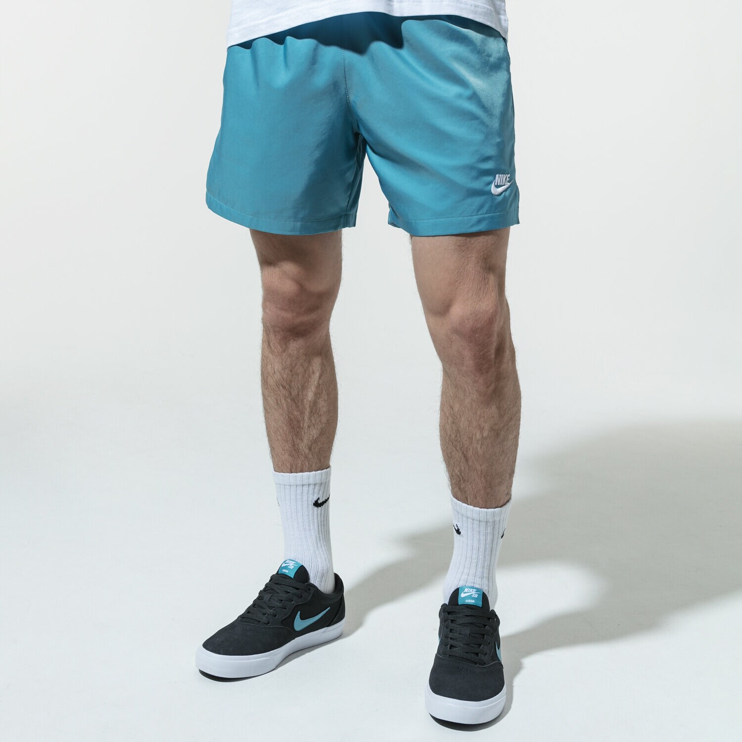 Herren Shorts NIKE SHORTS SPORTSWEAR AR2382-424 Blau