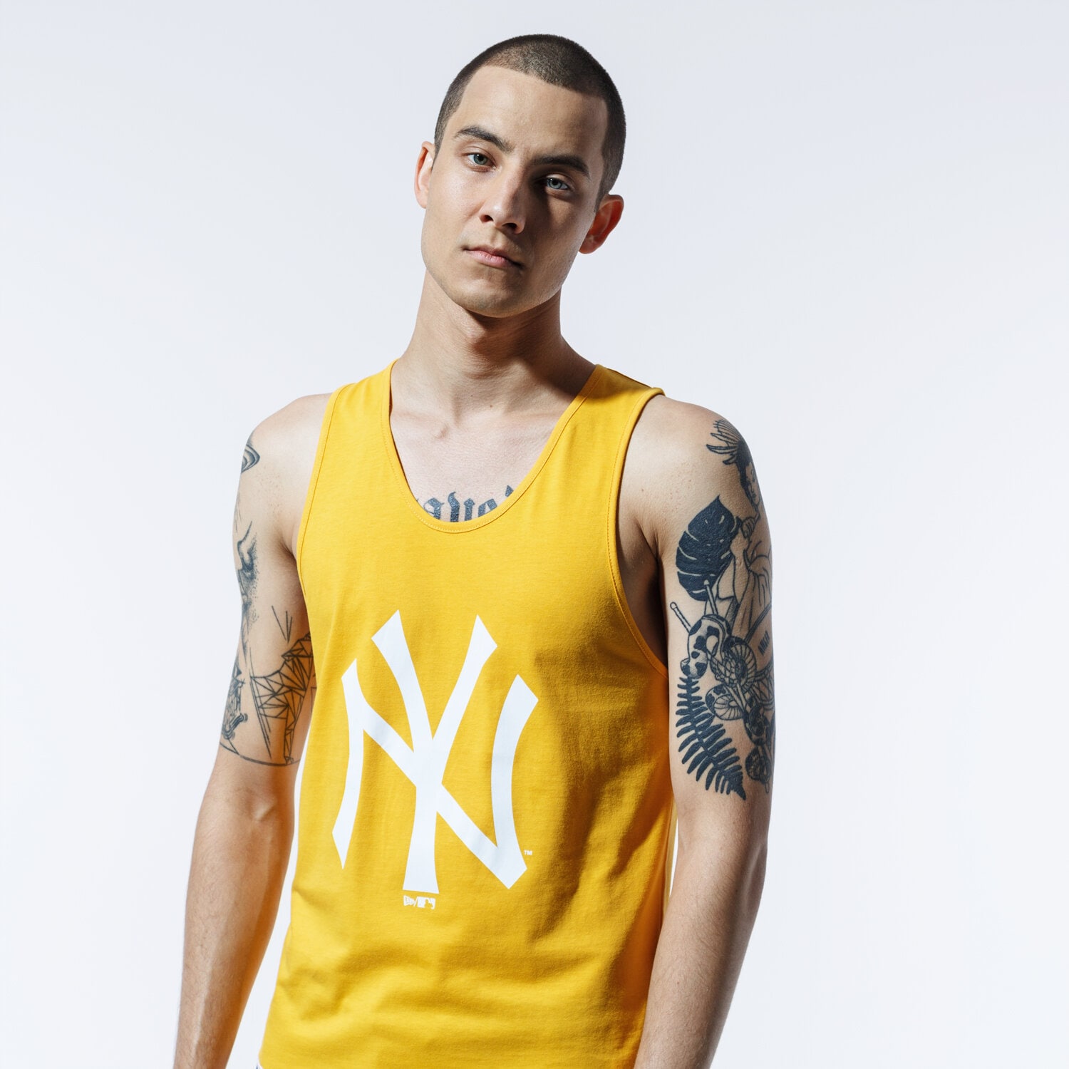 Herren Hosen NEW ERA TANK MLB TEAM LOGO TANK NEYYAN AGD 12369816 Gelb