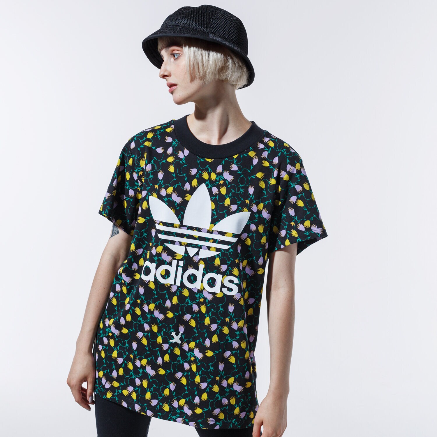Damen T-Shirt ADIDAS T-SHIRT AOP TEE FL4112 Multicolor