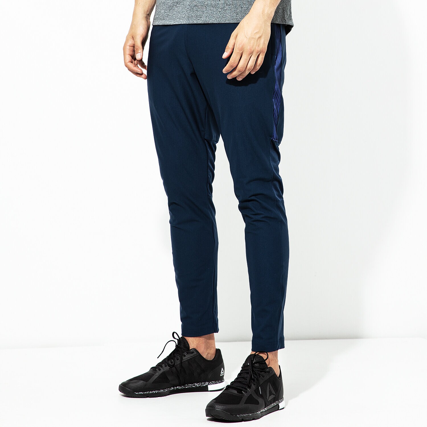 Herren Hosen UNDER ARMOUR HOSE THREADBORNE VANISH PANT 1309828-408 Dunkelblau