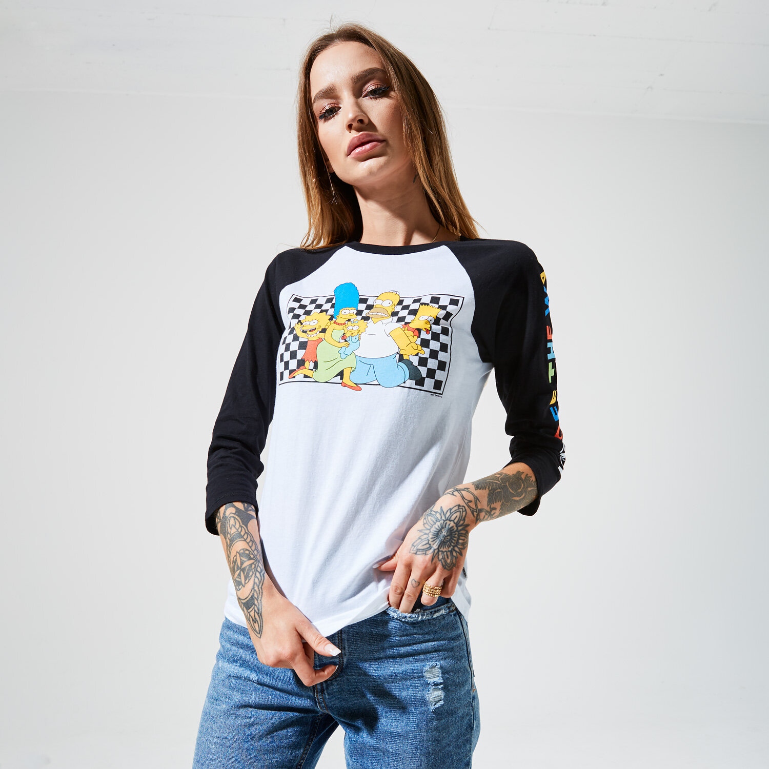 Damen T-Shirt VANS T-SHIRT VANS X THE SIMPSONS FAMILY RAGLAN VN0A4V47ZZZ Weiß