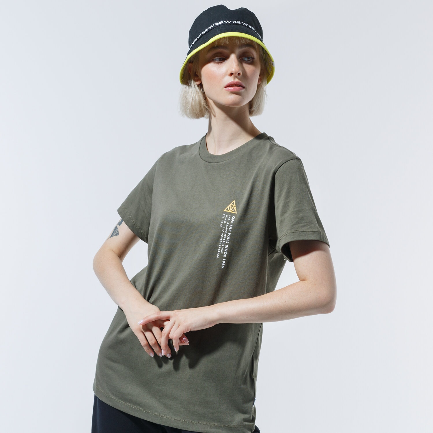 Damen T-Shirt VANS T-SHIRT 66 SUPPLY BF CREW VN0A4SCXKCZ1 Schwarz