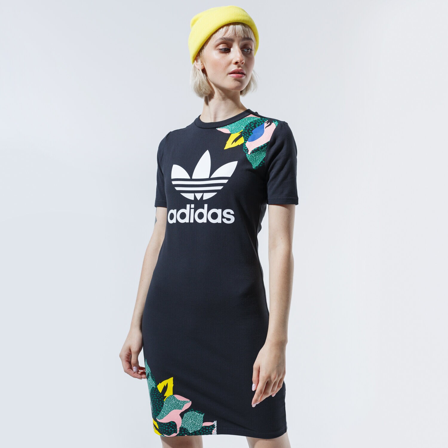 Damen Kleid ADIDAS KLEID TEE TRAININGSANZUGS GC6829 Schwarz