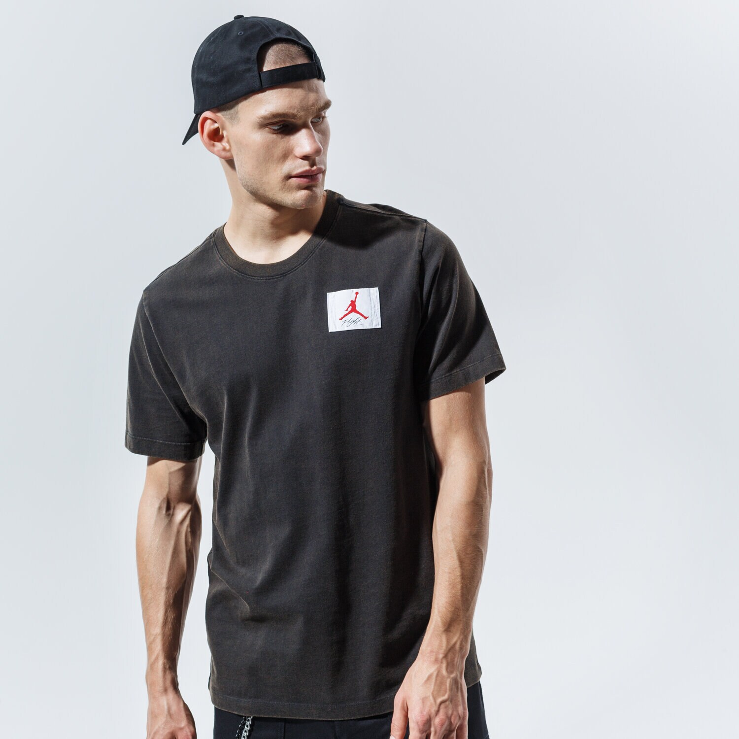 Herren T-Shirt JORDAN T-SHIRT M J FLIGHT ESSENTIALS SS CREW CZ5059-010 Schwarz