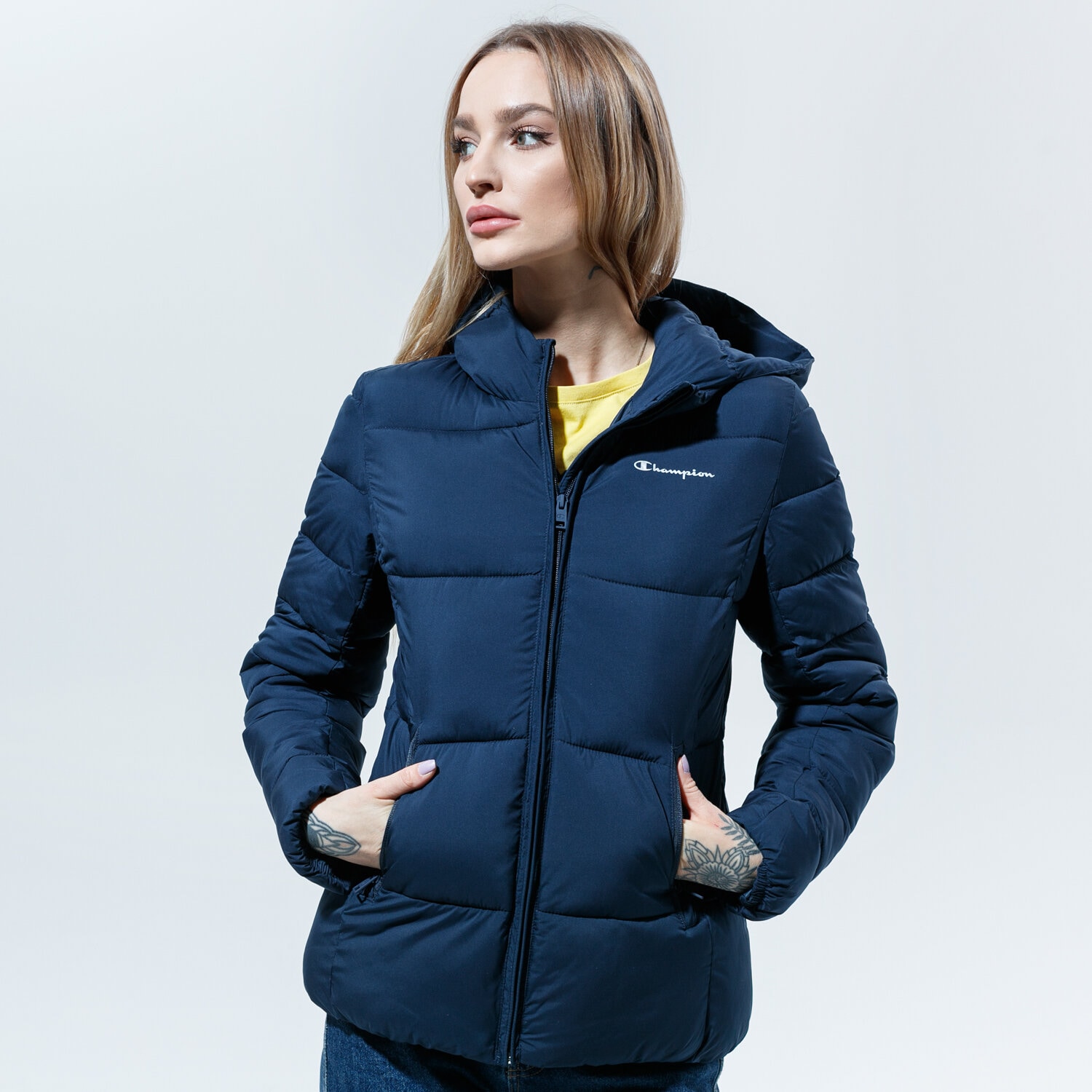Damen Winterjacke CHAMPION JACKE HOODED POLYFILLED JACKET REGULAR 113424BS501 Dunkelblau