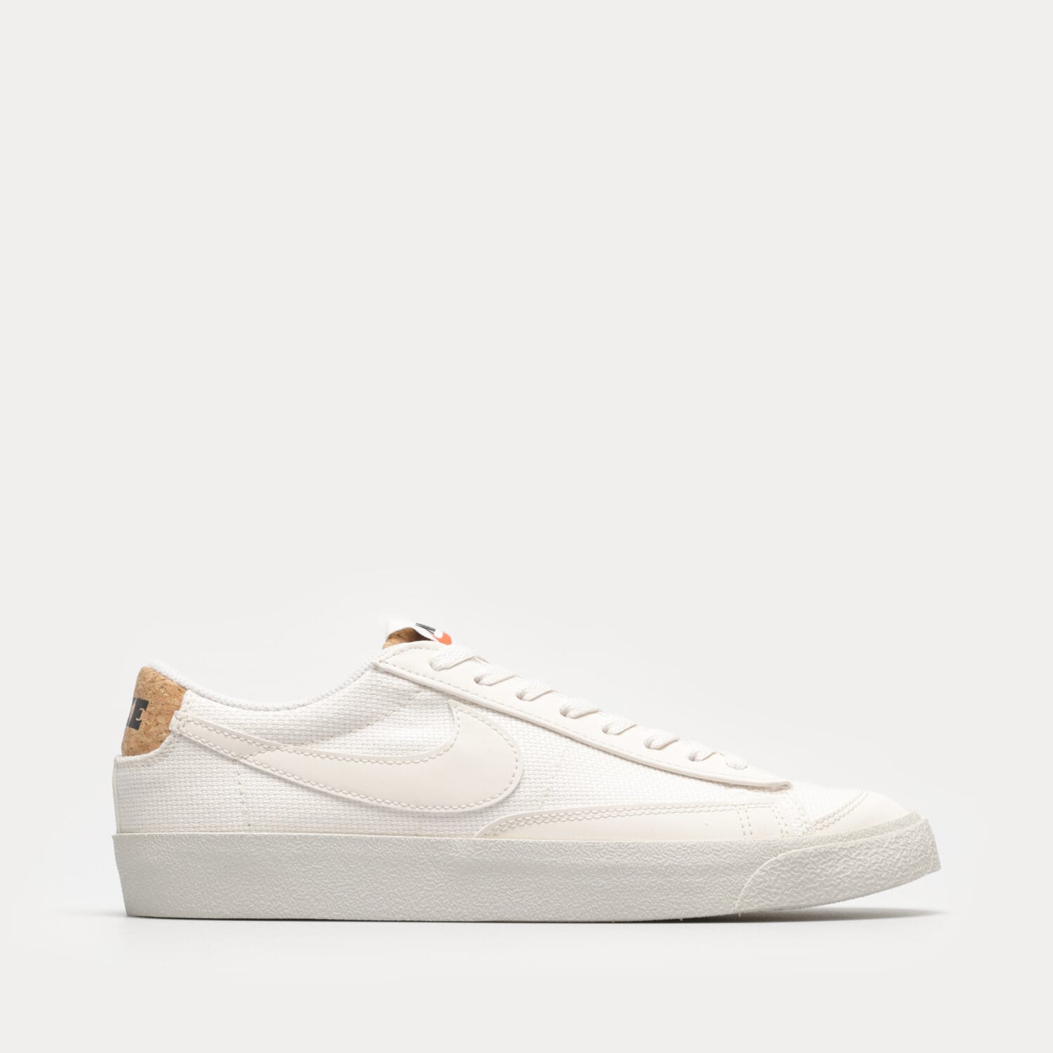 Herren Sneaker NIKE BLAZER LOW '77 PRM DV7231-001 Beige