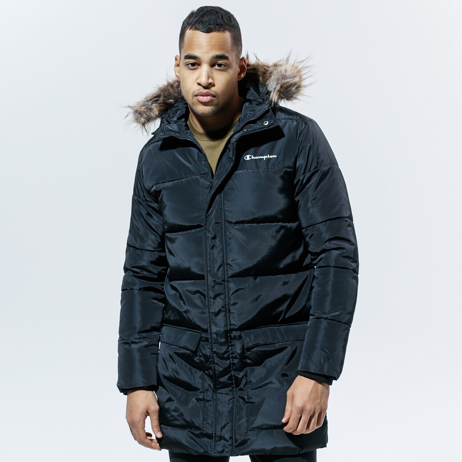 Herren Winterjacke CHAMPION JACKE WINTER PARKA JACKET MM 216391KK001 Schwarz