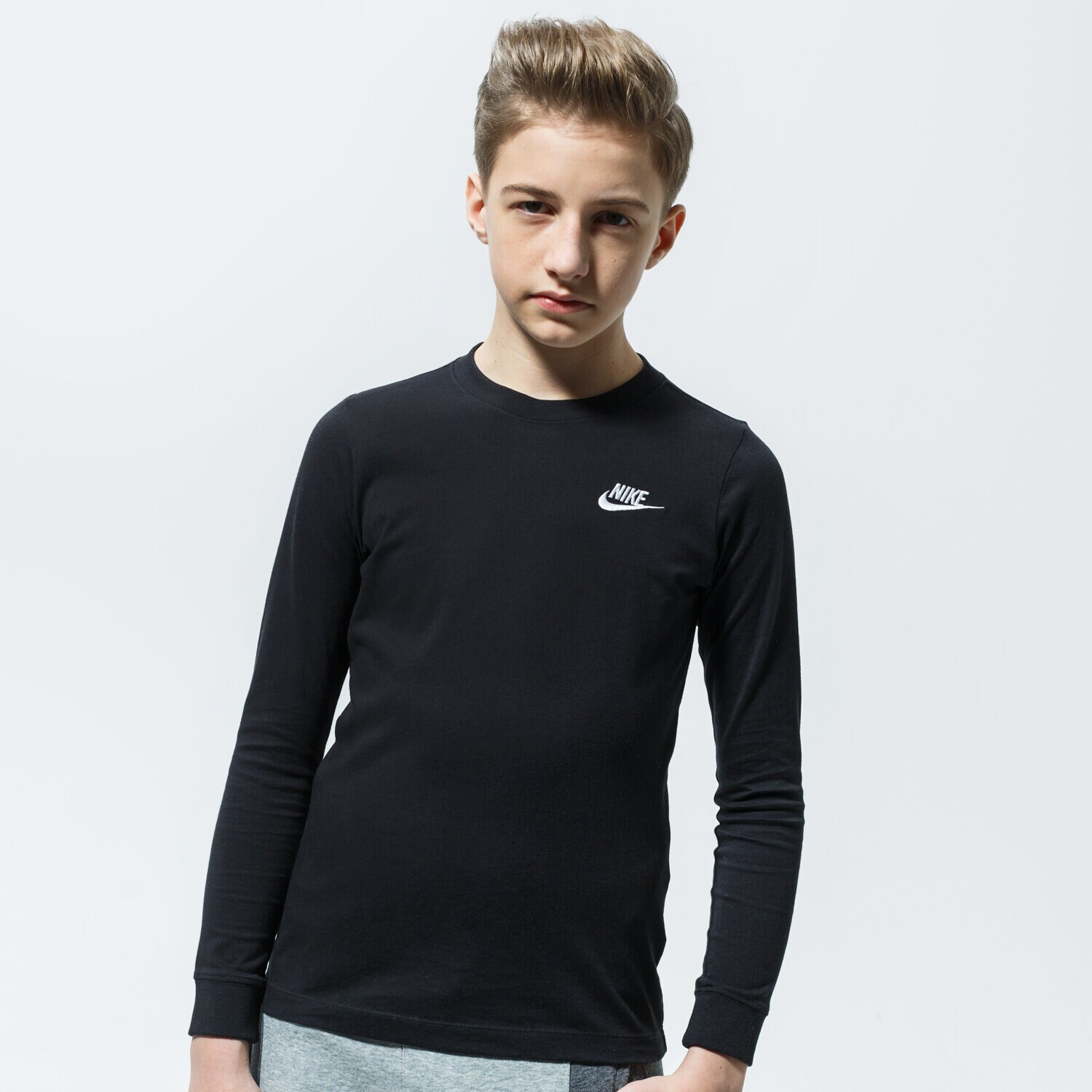 Kinder T-Shirt NIKE T-SHIRT B NSW TEE LS EMB FUTURA CZ1855-010 Schwarz
