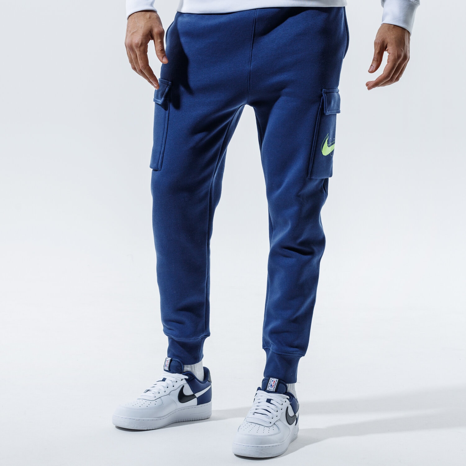 Herren Hosen NIKE HOSE M NSW PANT CARGO AIR PRNT PACK DD9696-410 Dunkelblau