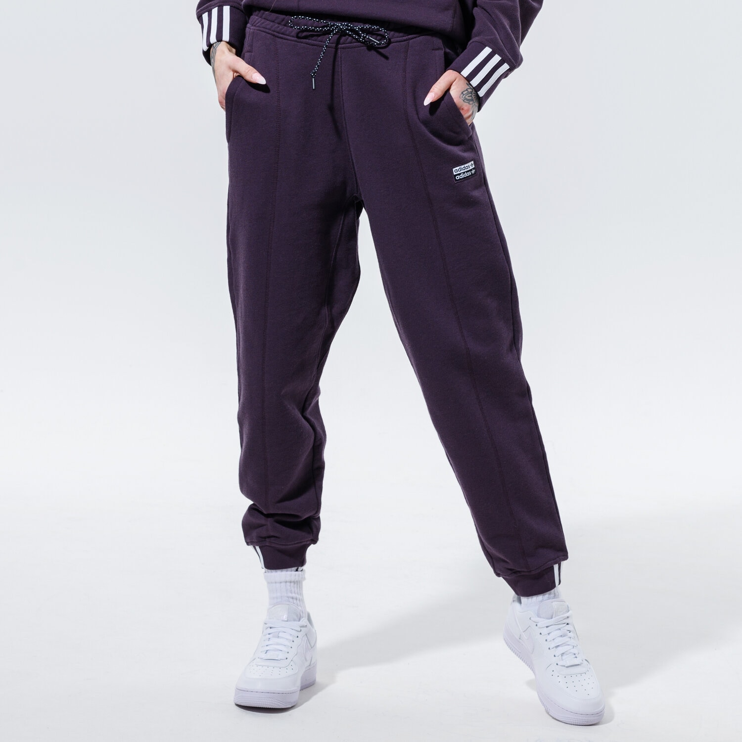 Damen Hosen ADIDAS HOSE REGULAR JOGGER GD3890 Violet
