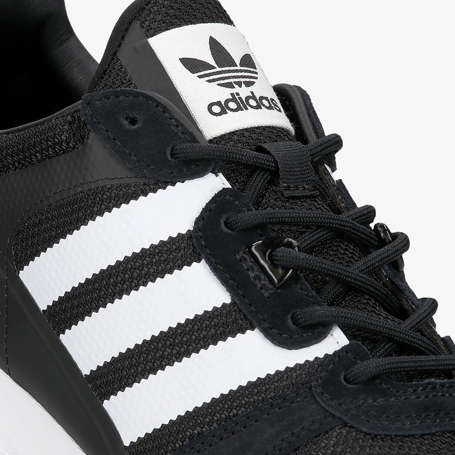 ADIDAS ZX 700 HD Schwarz FX5812 | Sizeer.de