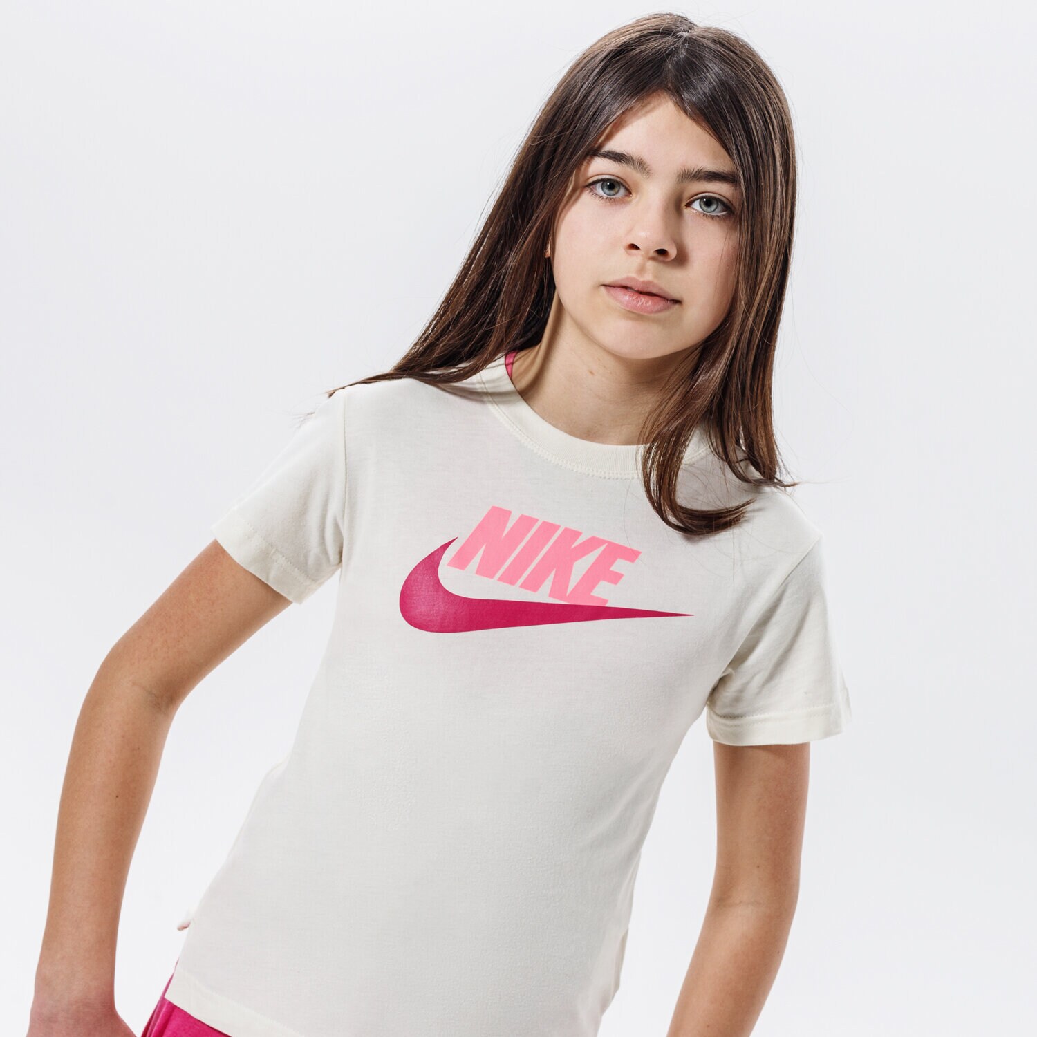 Kinder T-Shirt NIKE T-SHIRT SPORTSWEAR GIRL AR5088-113 Weiß