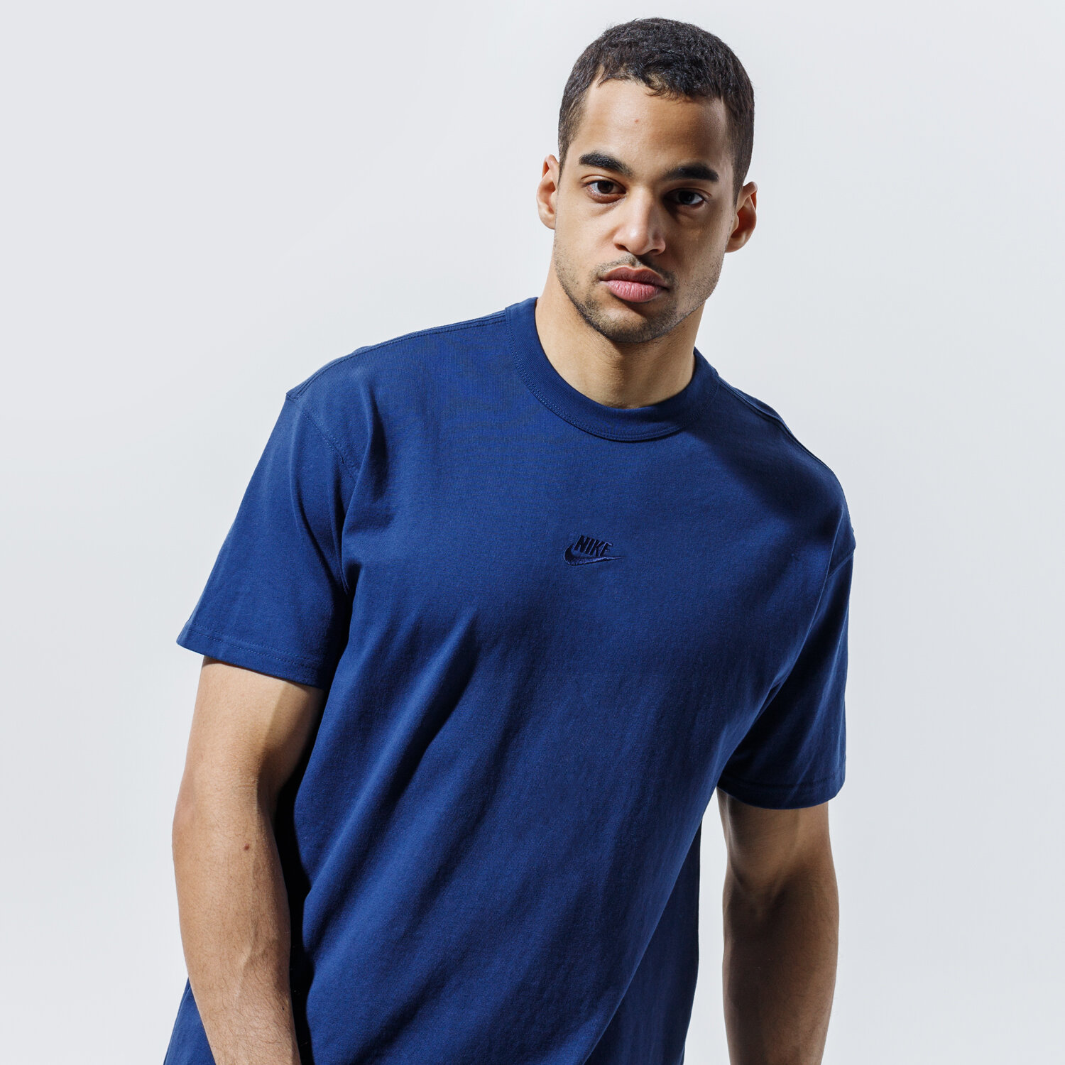 Herren T-Shirt NIKE T-SHIRT SPORTSWEAR DB3193-410 Dunkelblau