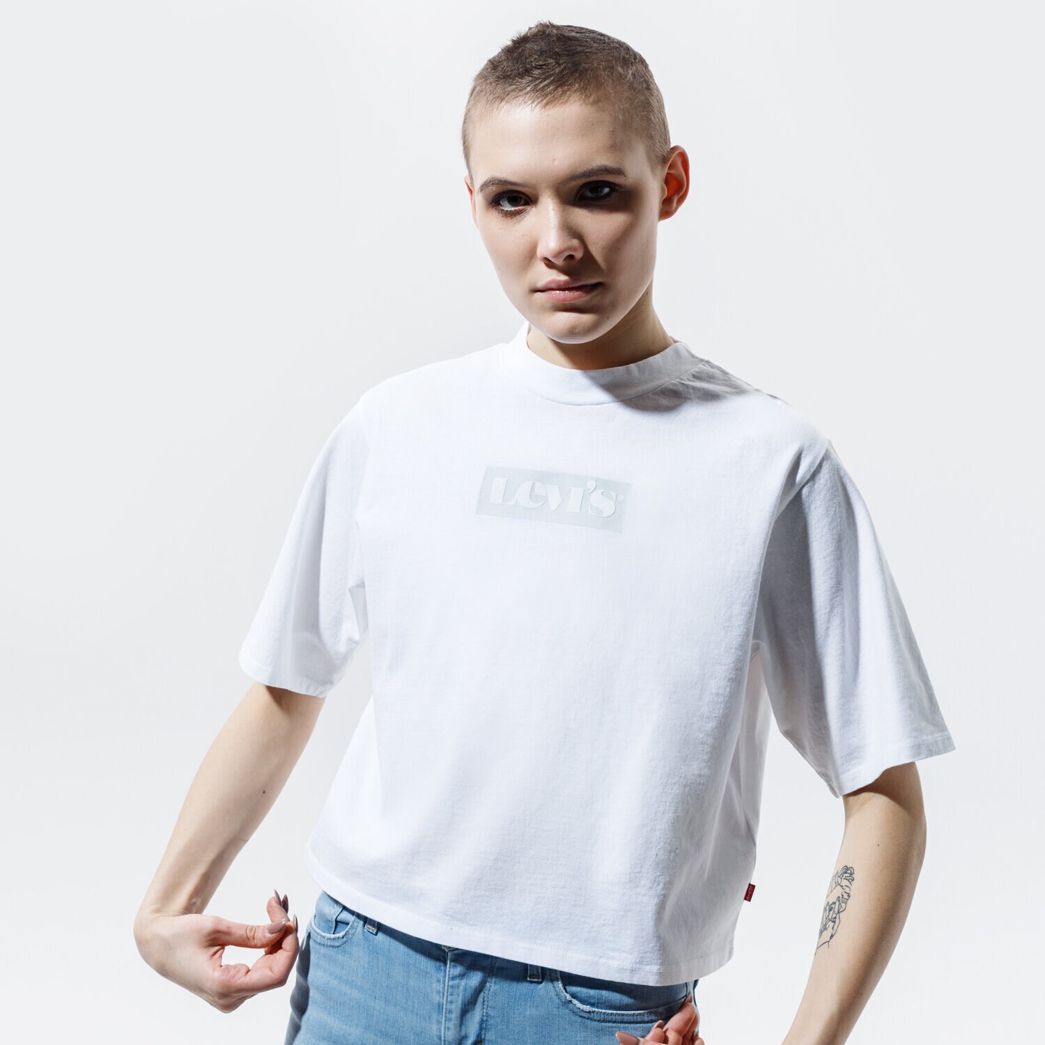 Damen T-Shirt LEVI'S T-SHIRT HEAVYWEIGHT RIGHT ON TEE 18392-0002 Weiß