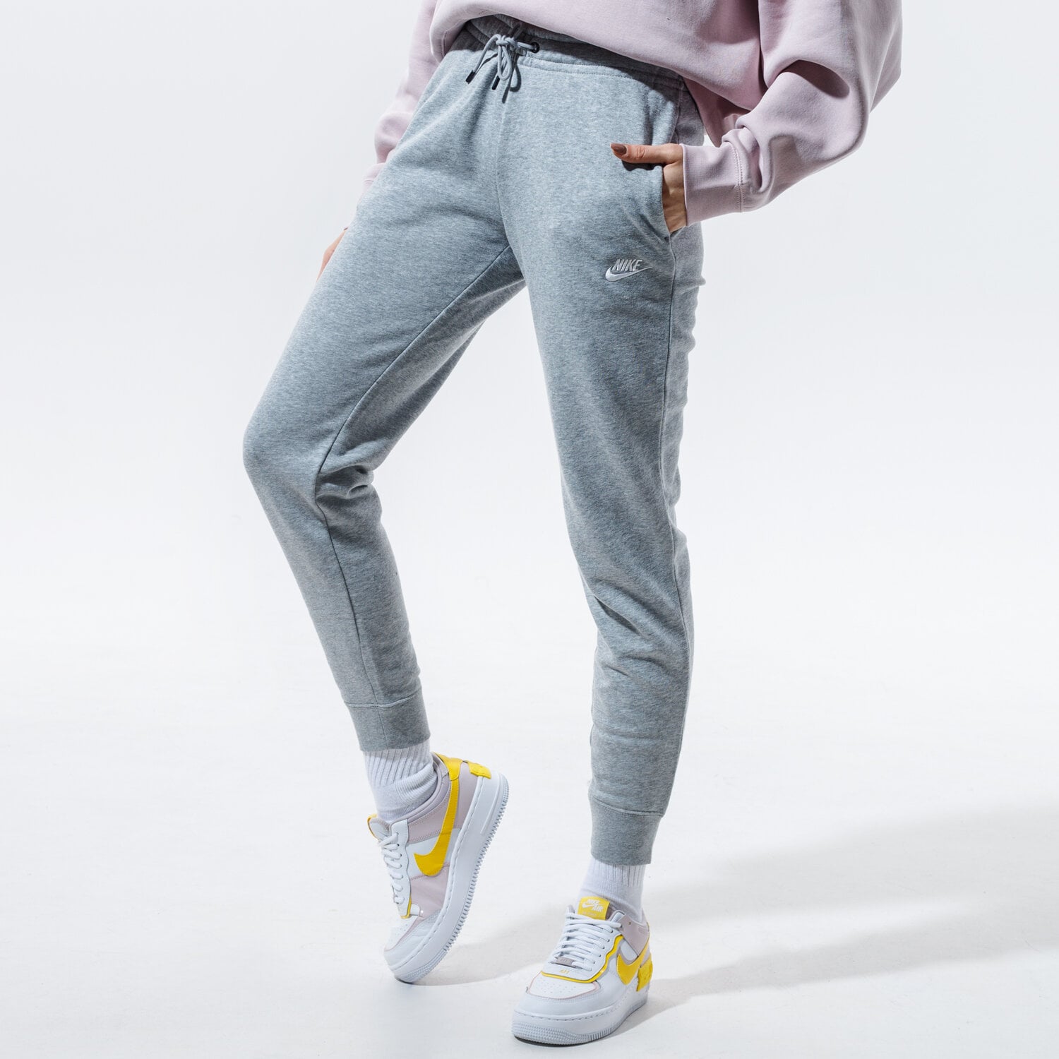 Damen Hosen NIKE ESSENTIAL JOGGERS  BV4095-063 Grau