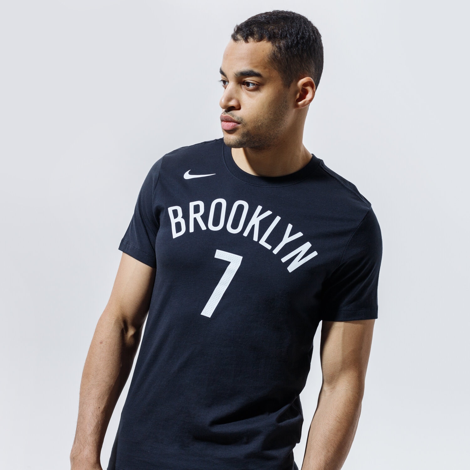 Herren T-Shirt NIKE T-SHIRT BROOKLYN NETS TEE ESSENTIAL NBA CV8504-019 Schwarz
