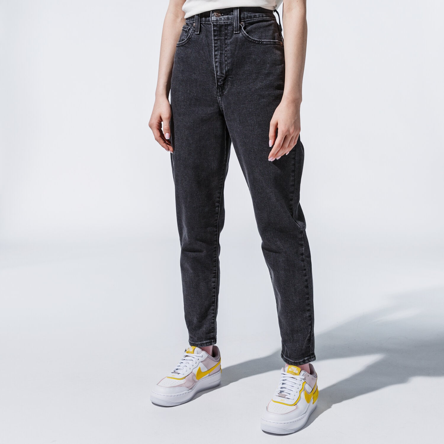 Damen Hosen LEVI'S HOSE HIGH WAISTED TAPER 26986-0000 Schwarz
