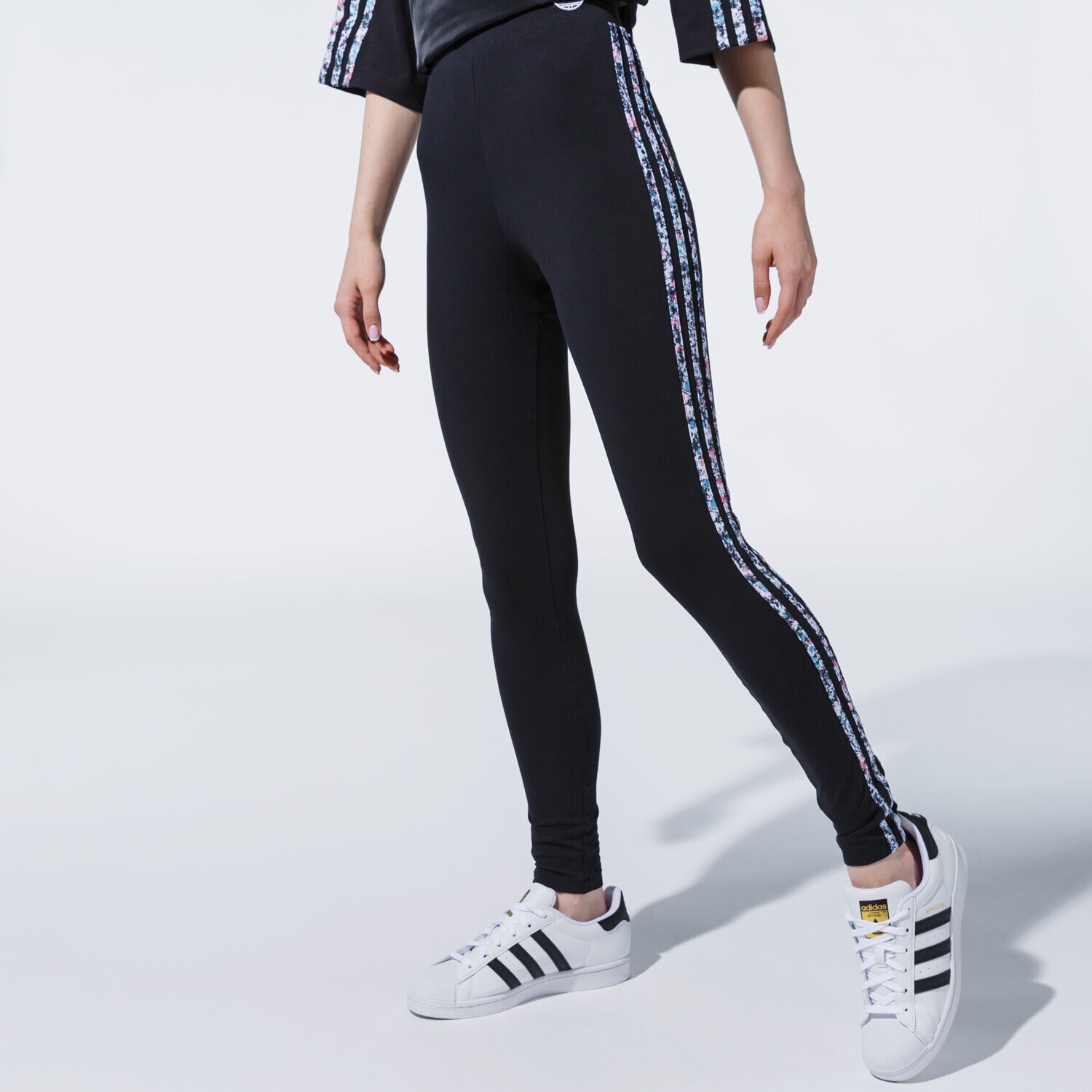 Damen Hosen ADIDAS LEGGINGS MID RISE TIGHT GN3117 Schwarz