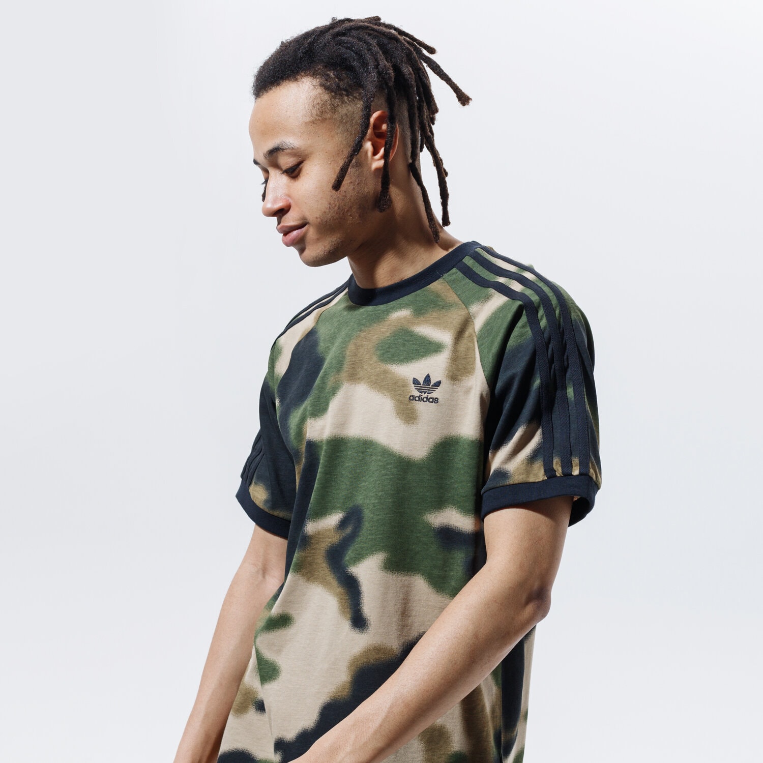 T shirt adidas kaki sale