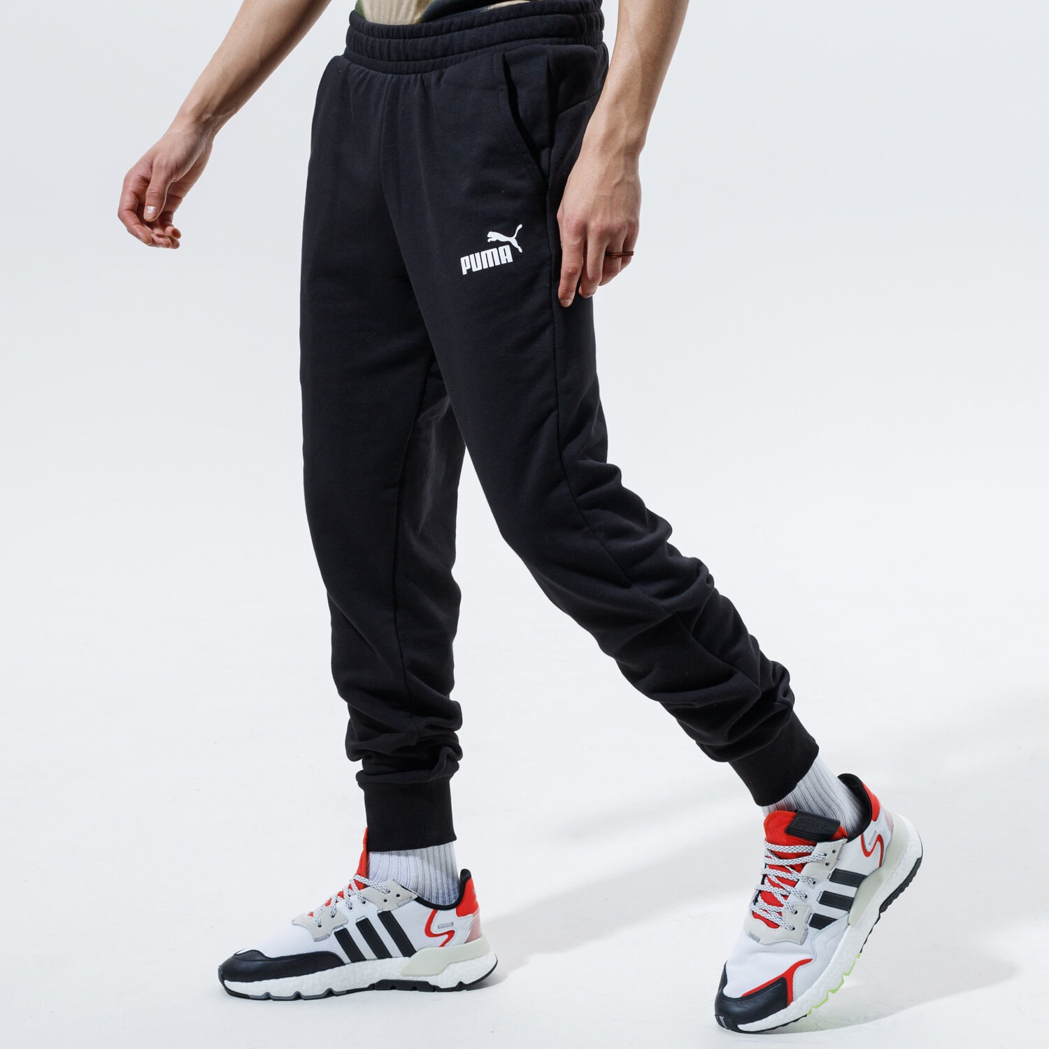 Herren Hosen PUMA HOSE ESS LOGO TR CL 58671601 Schwarz