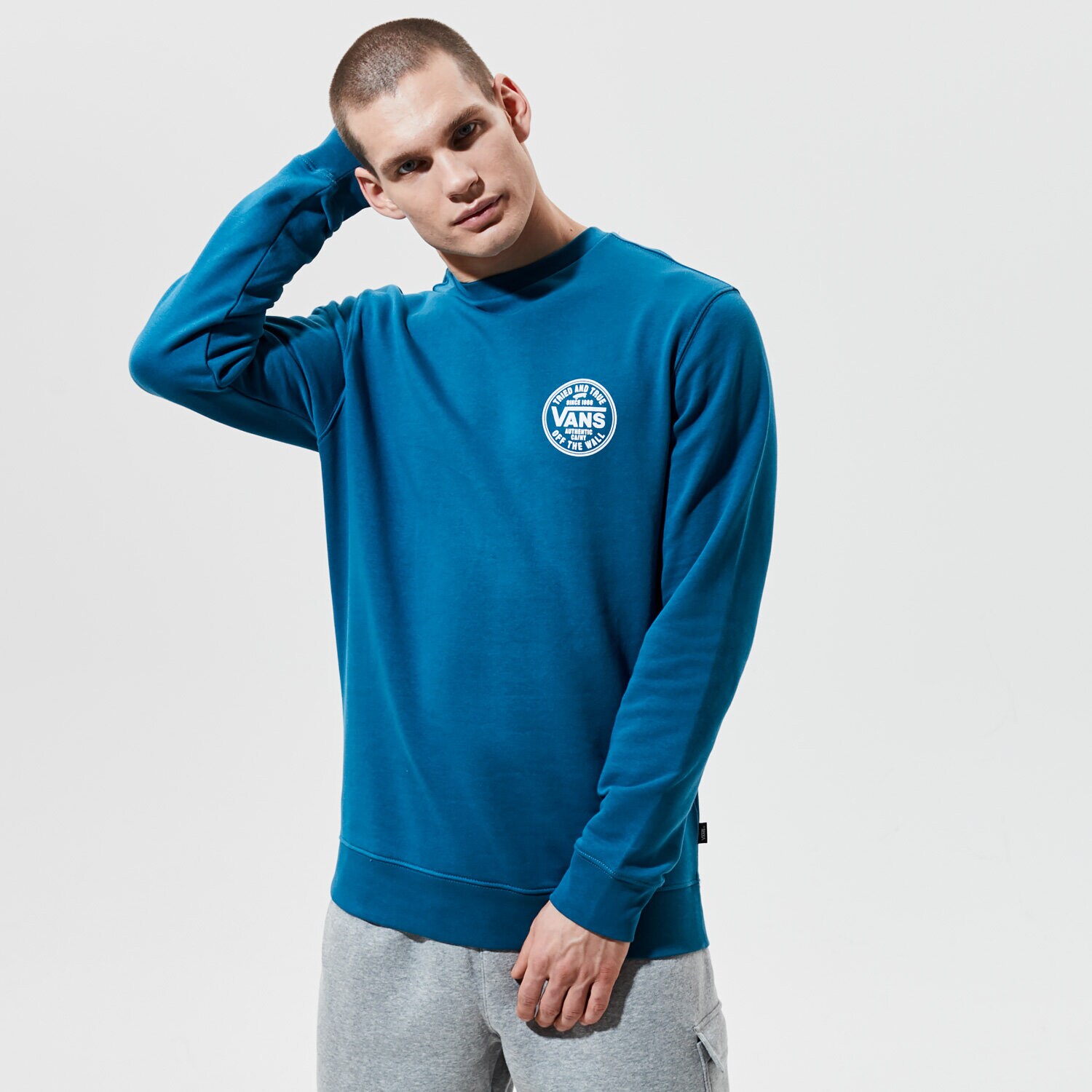 Herren VANS SWEATSHIRT MN TRIED AND   TRUE CREW MOROCCAN BLUE VN0A54AY1QQ1 Blau