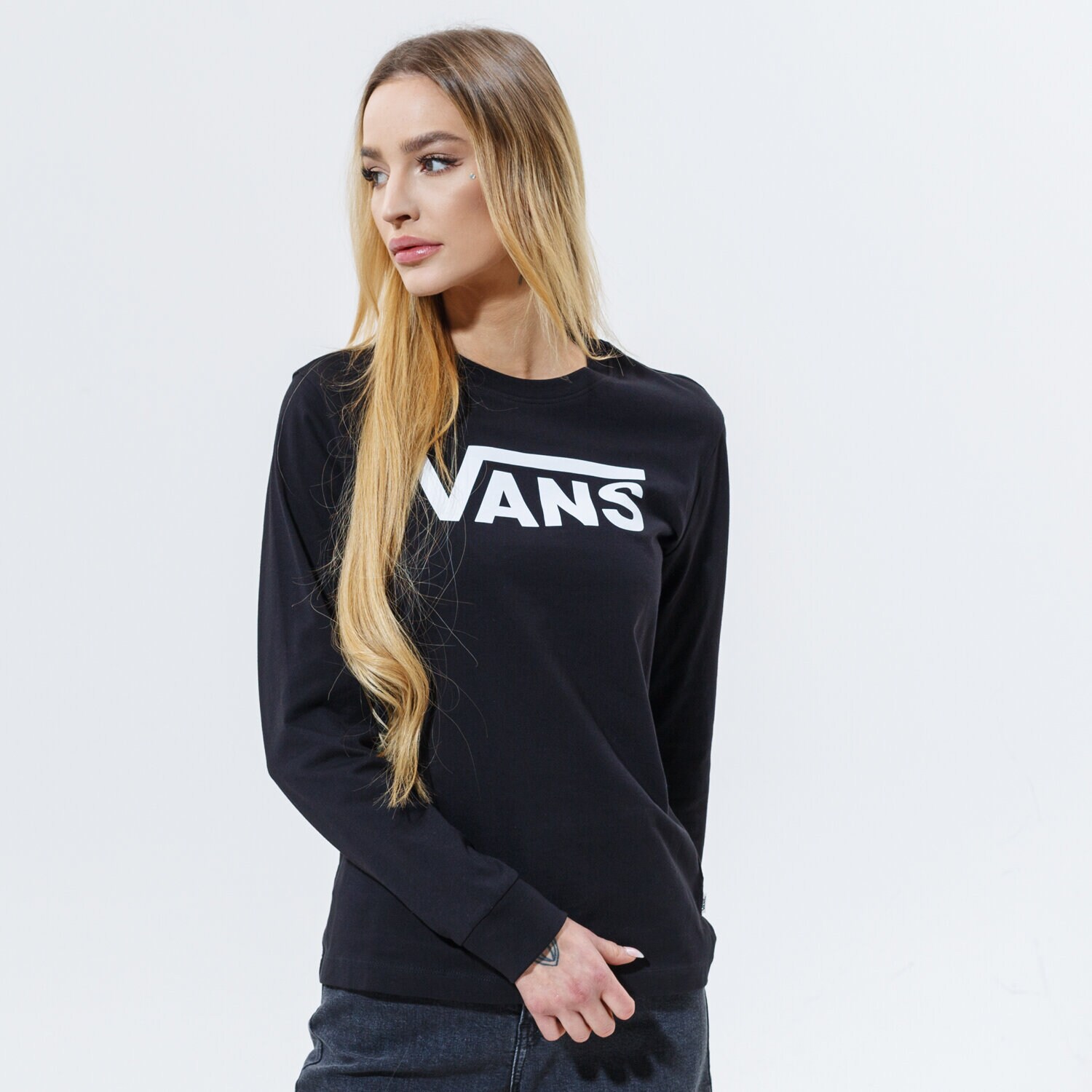 Damen T-Shirt VANS T-SHIRT FLYING V CLASSIC LS BF VN0A47WNBLK1 Schwarz
