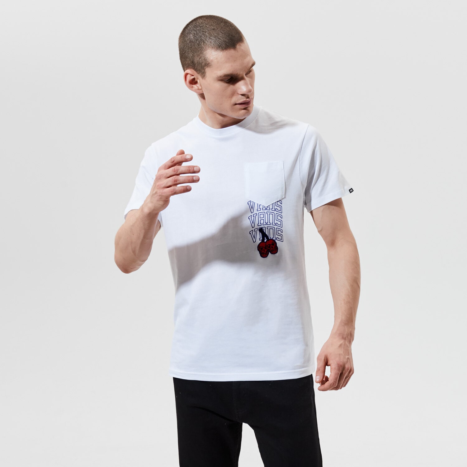Herren T-Shirt VANS T-SHIRT MN NEW VARSITY POCKET SS WHITE VN0A54C7WHT1 Weiß