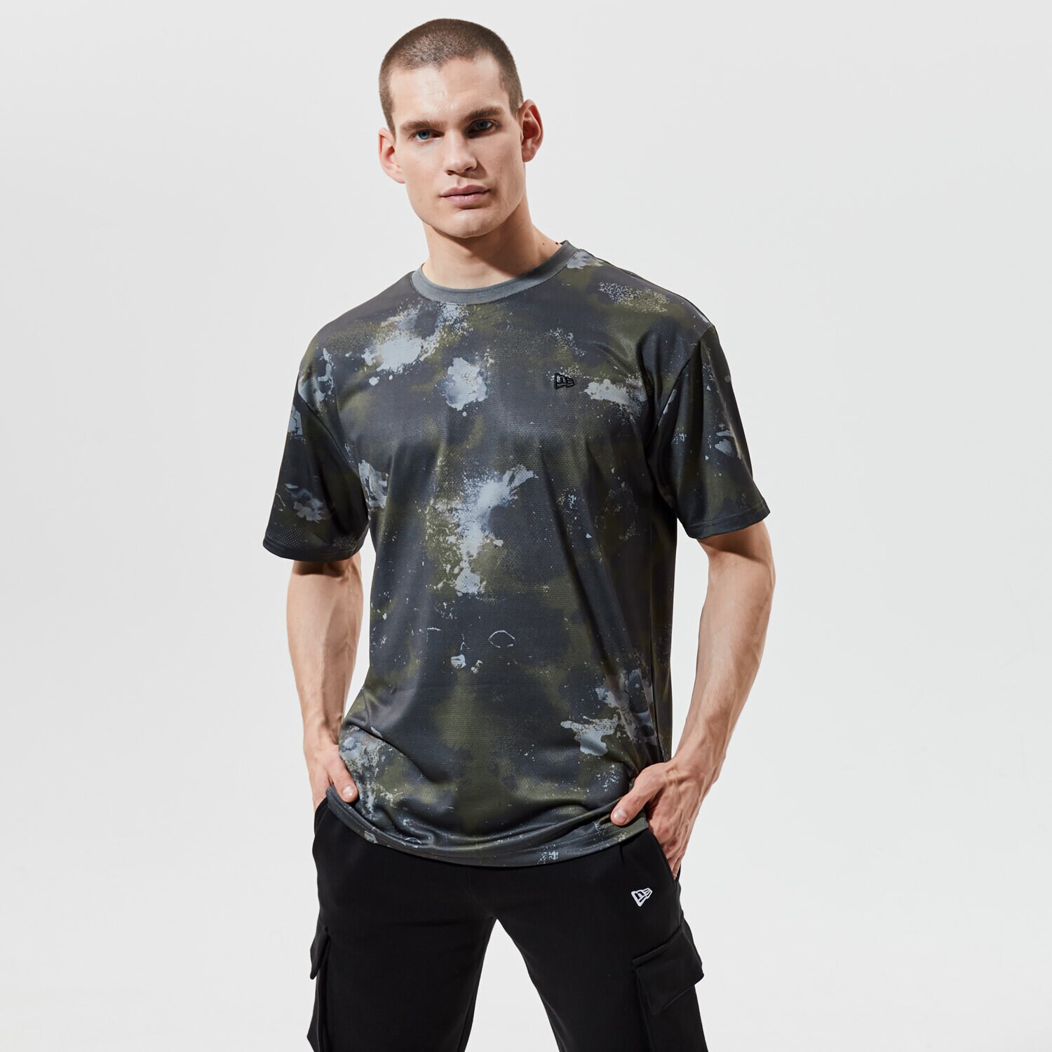 Herren T-Shirt NEW ERA T-SHIRT OUTDOOR UTILITY OVERSIZEDTEE NEW ERA NOV 12590873 Multicolor