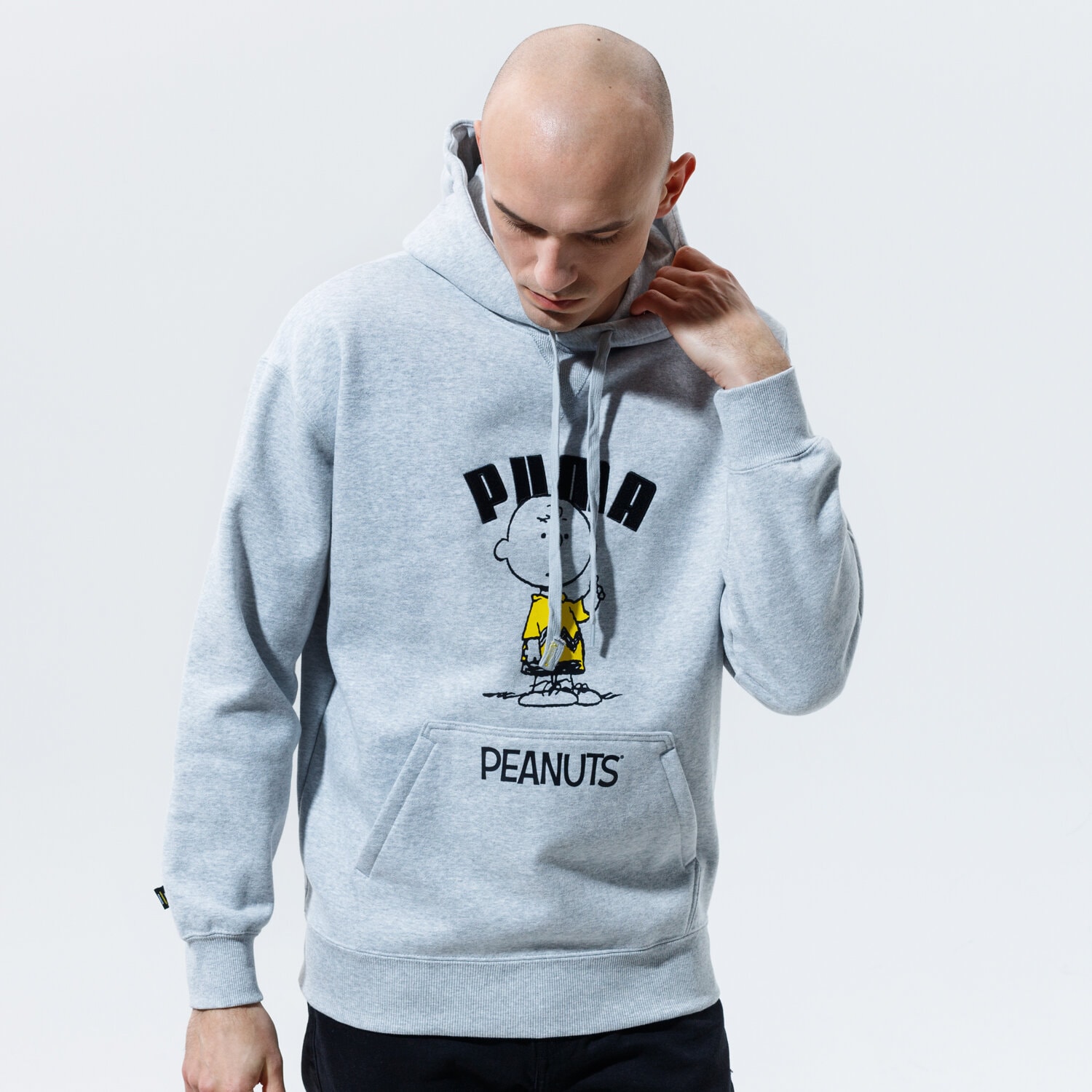 Herren PUMA HOODIE PUMA X PEANUTS HOODIE 53061404 Grau