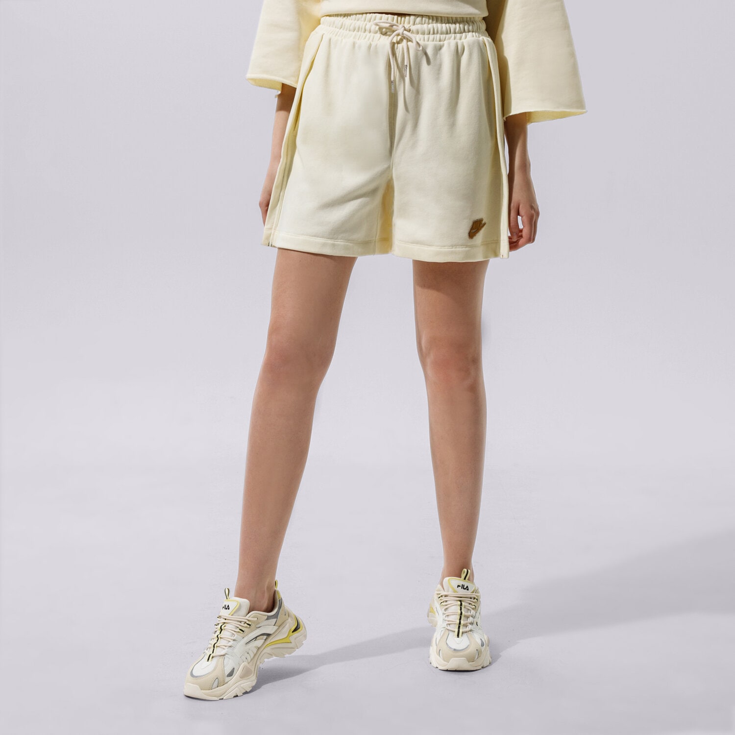 Damen Shorts NIKE SHORTS W NSW SHORT EARTH DAY FT CZ9249-113 Beige