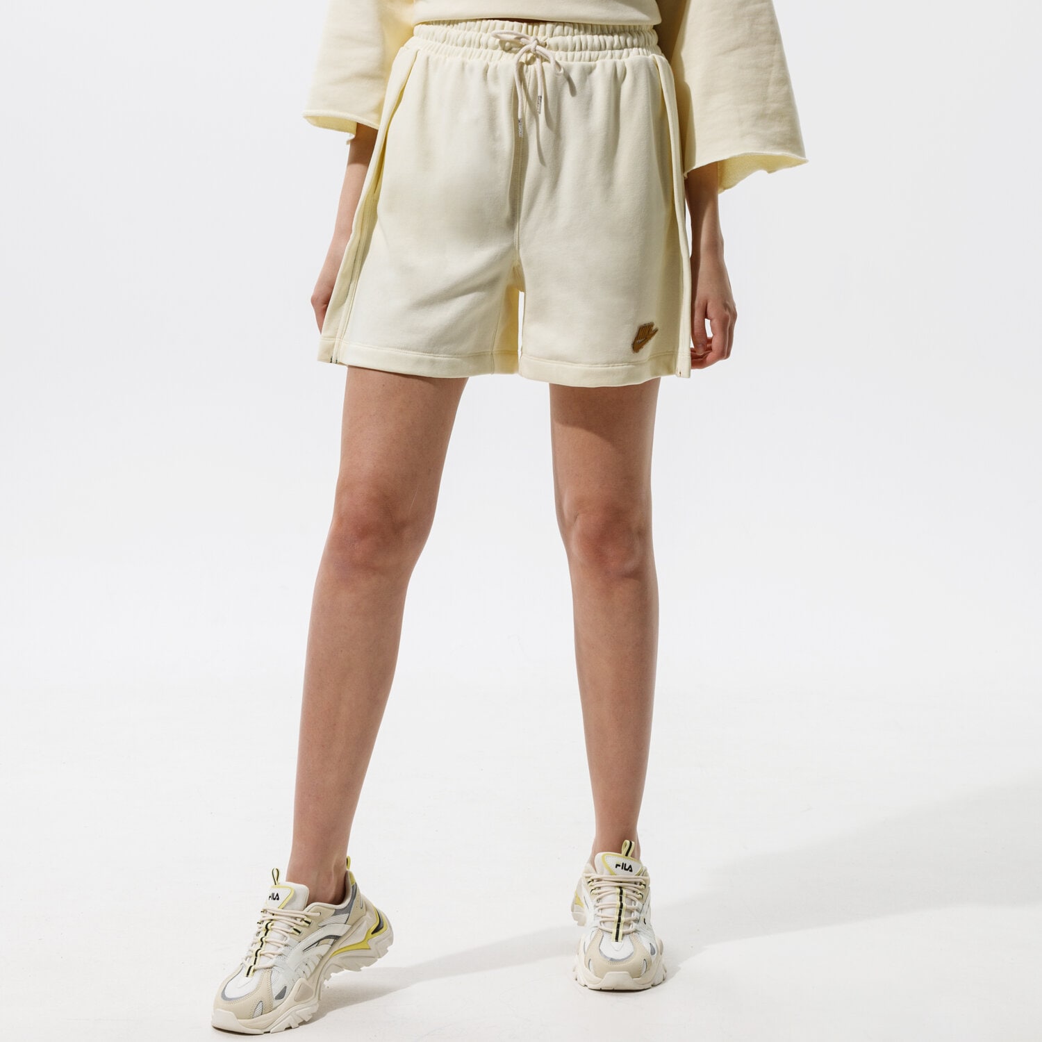 Damen Shorts NIKE SHORTS W NSW SHORT EARTH DAY FT CZ9249-113 Beige
