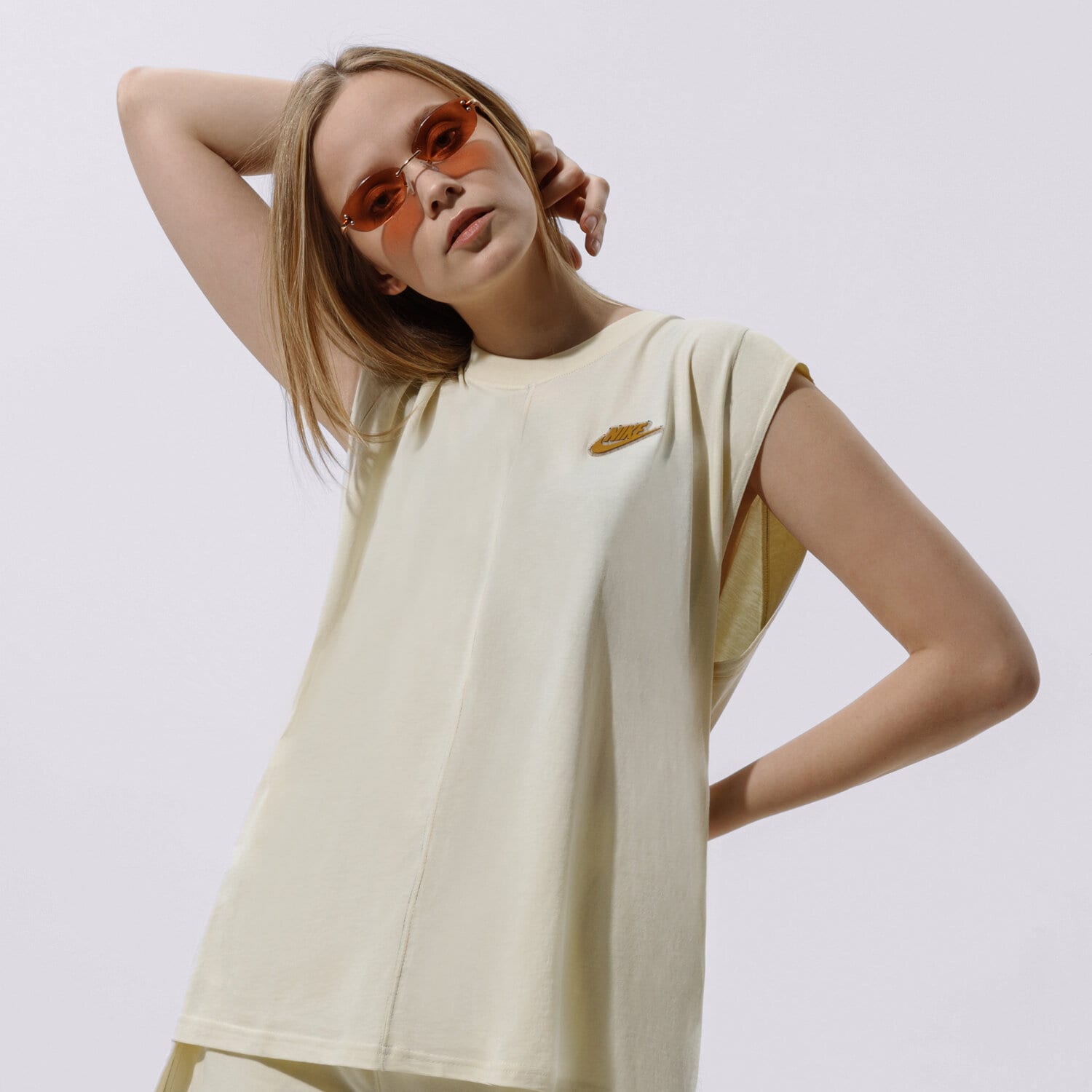 Damen T-Shirt NIKE T-SHIRT W NSW TANK EARTH DAY CZ9251-113 Beige