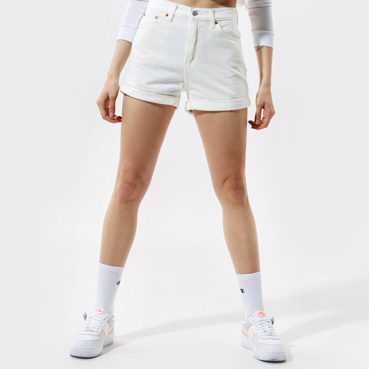 Damen Shorts LEVI'S HOSE MOM A LINE SHORT 2 16888-0006 Weiß