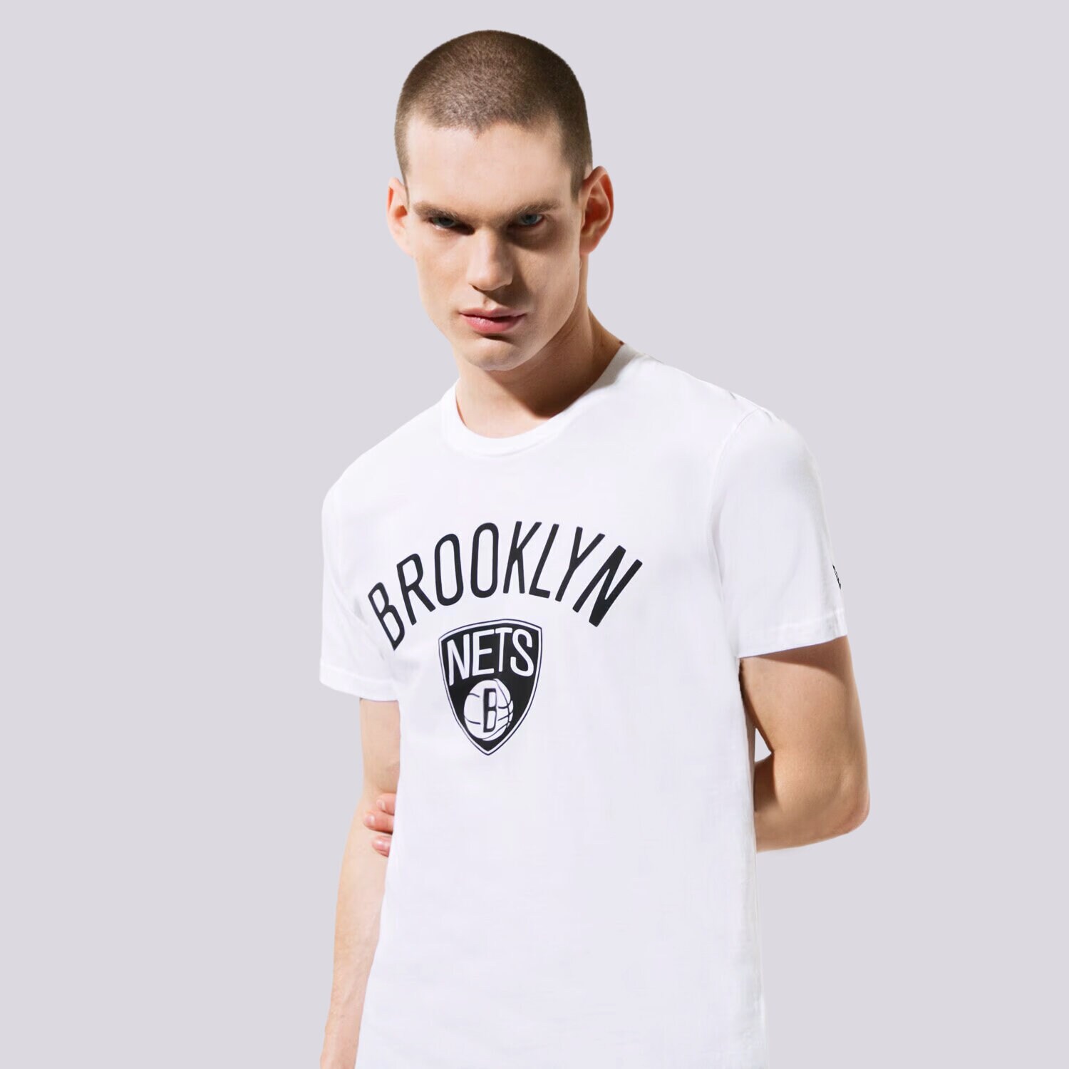 Herren T-Shirt NEW ERA T-SHIRT SS NBA TOP 6 BROOKLYN NETS BROOKLYN NETS WHI 11530756 Weiß