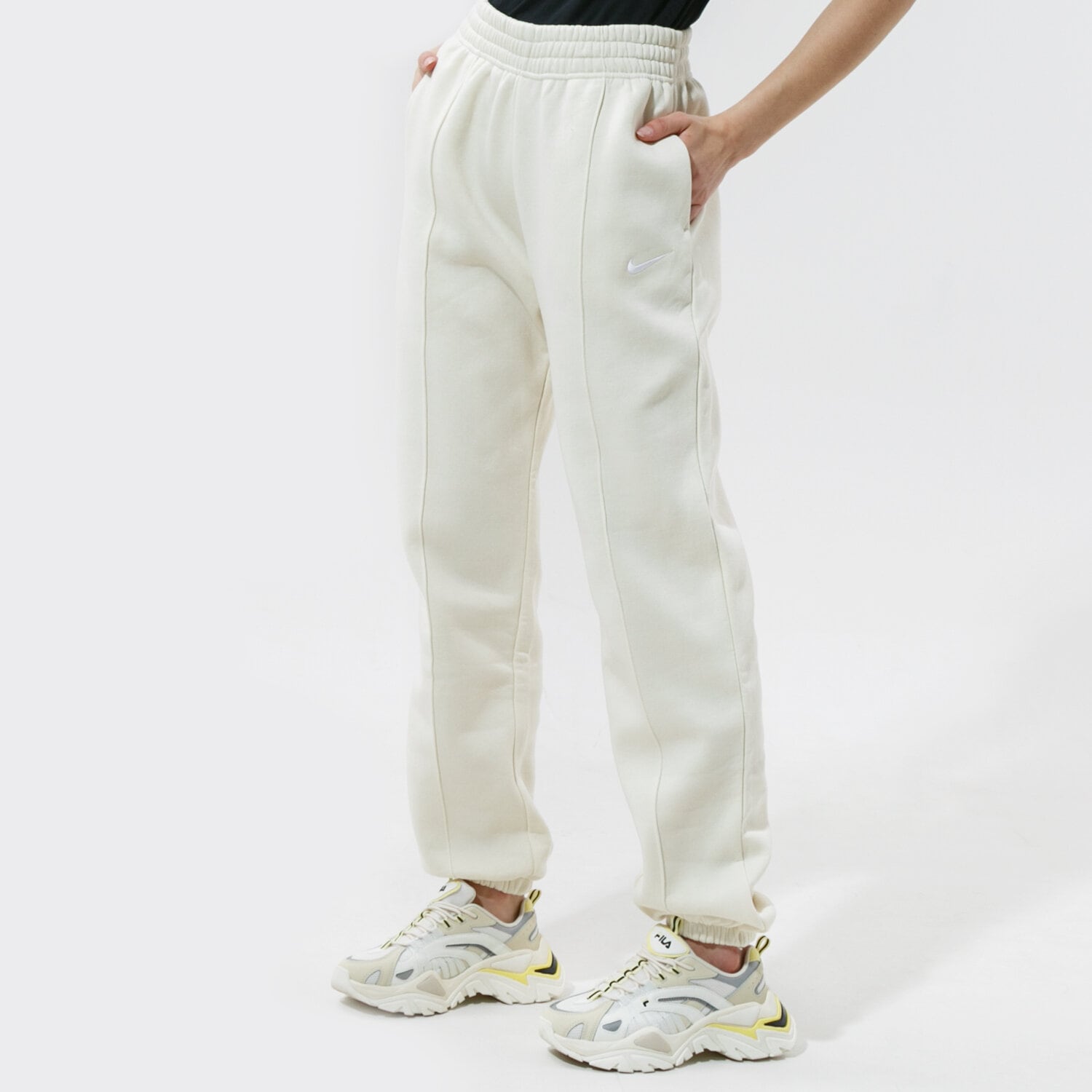 Damen Hosen NIKE HOSE SPORTSWEAR ESSENTIAL BV4089-113 Beige