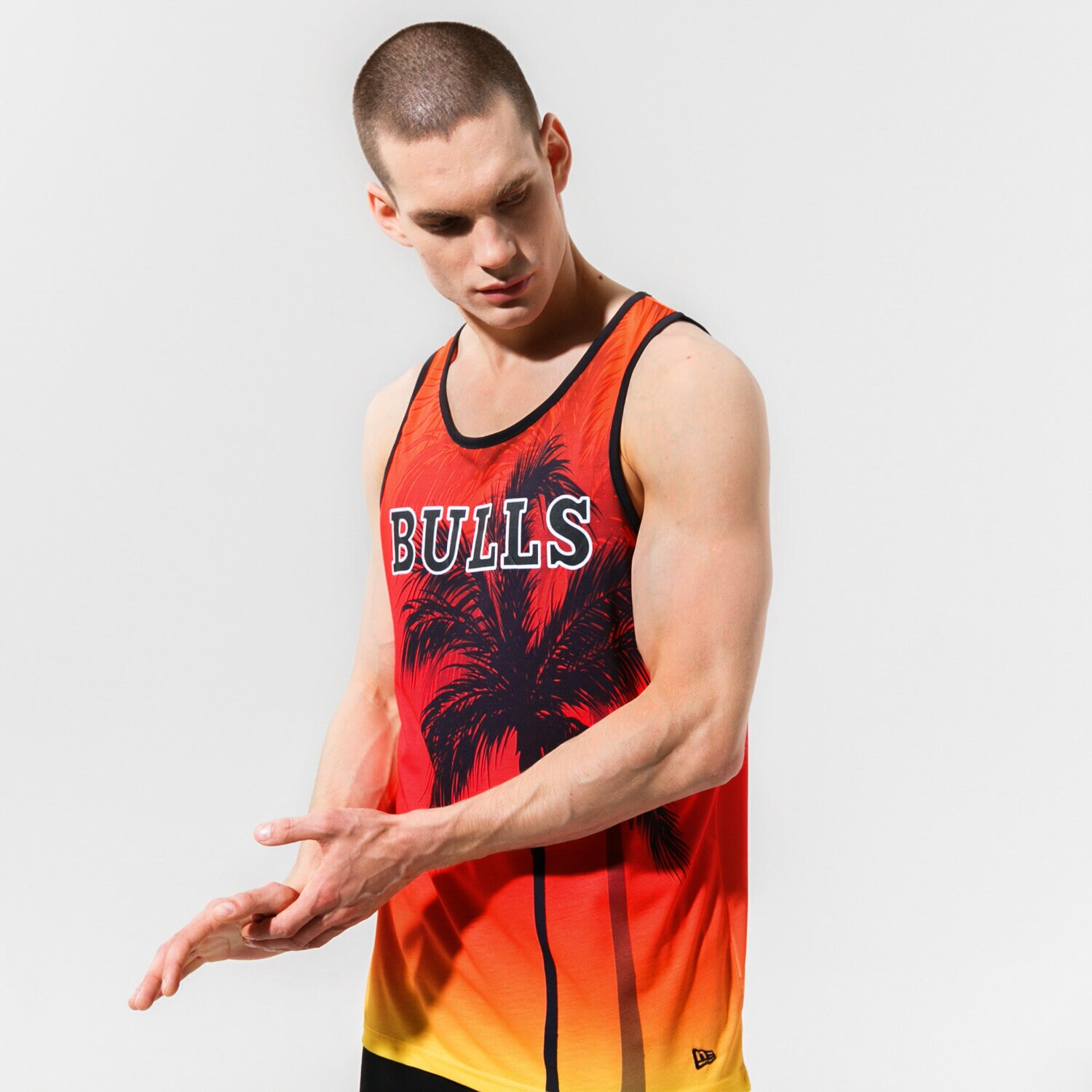 Herren Hosen NEW ERA TANK SUMMER CITY TANK BULLS 12720096 Multicolor