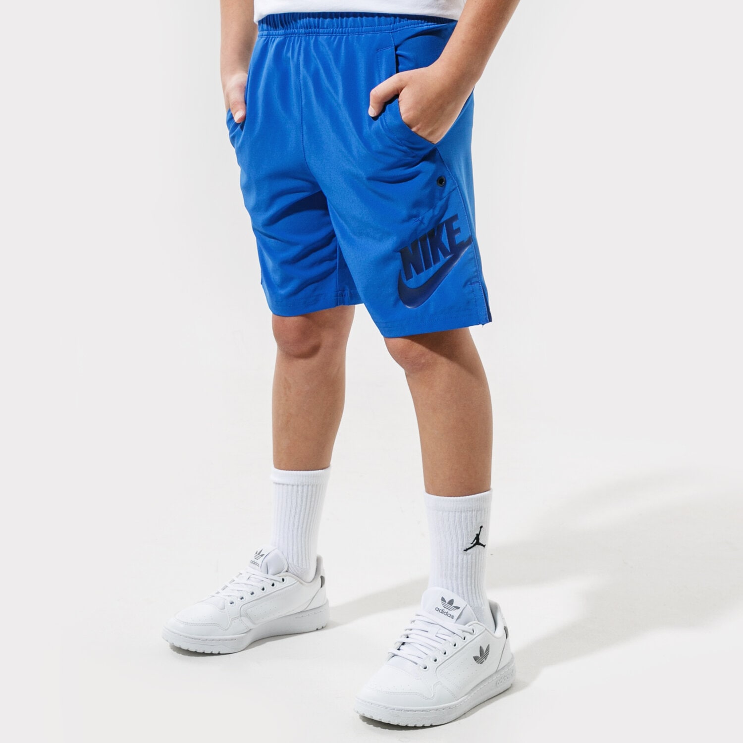 Kinder NIKE SHORTS SPORTSWEAR DA0855-480 Blau