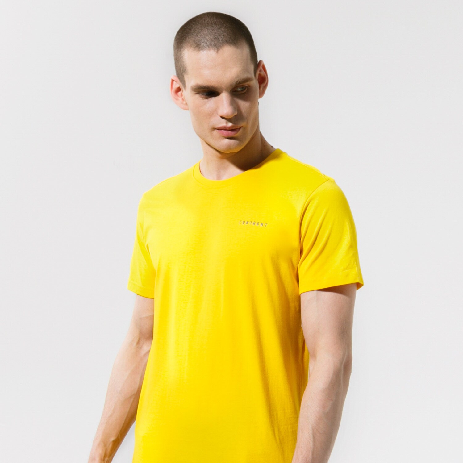 Herren T-Shirt CONFRONT T-SHIRT BIG LOGOTEE YLW CF121TSM98001 Gelb