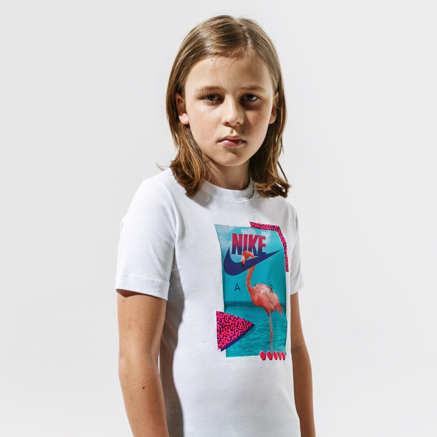 Kinder T-Shirt NIKE T-SHIRT B NSW TEE BEACH FLAMINGO PHOTO DJ3804-100 Weiß
