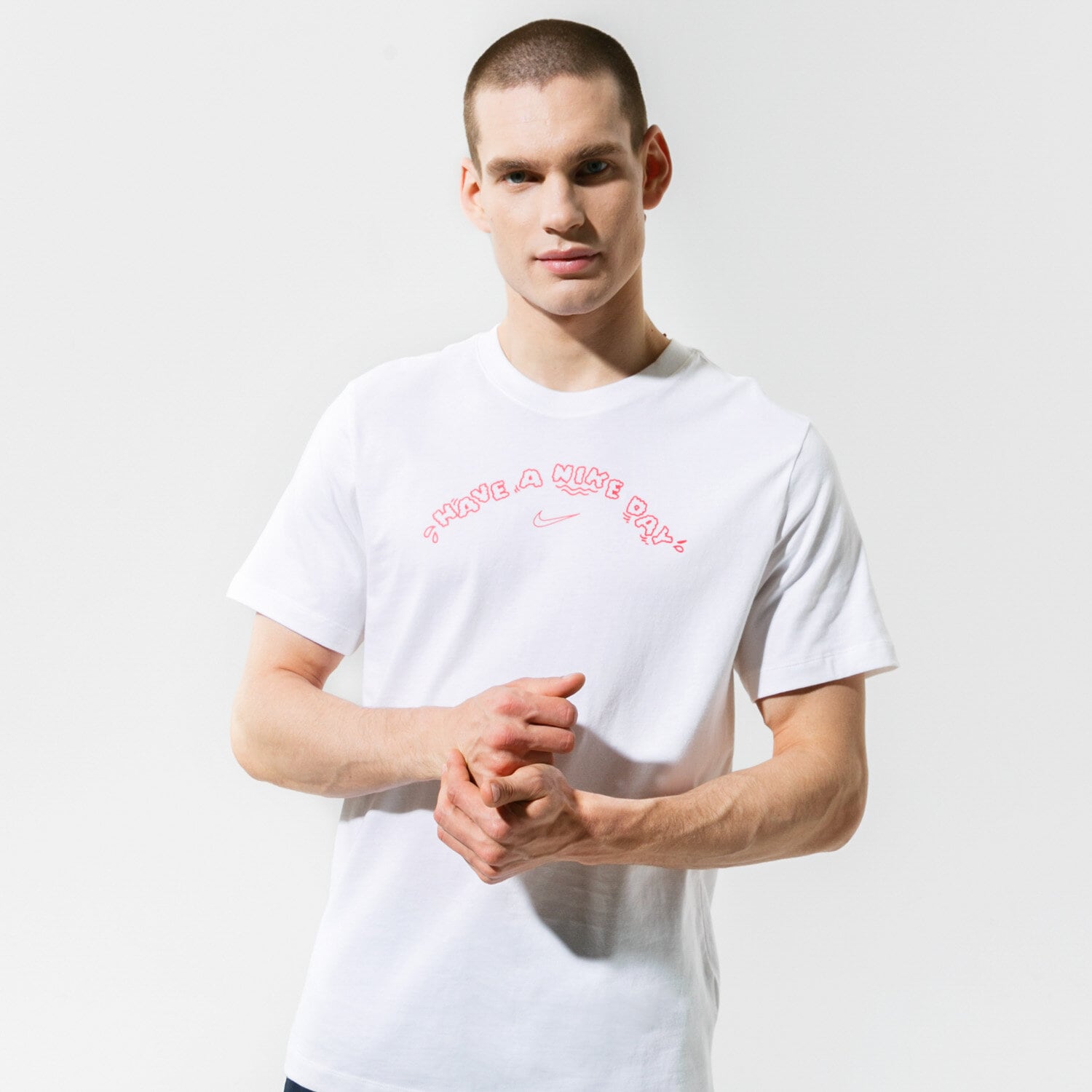 Herren T-Shirt NIKE T-SHIRT M NSW TEE HAVE A NIKE DAY DD1264-100 Weiß